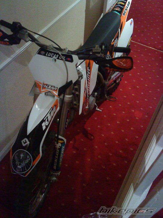 Photo 2222225