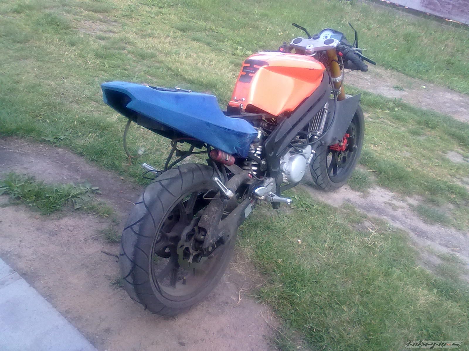 Photo 2224431