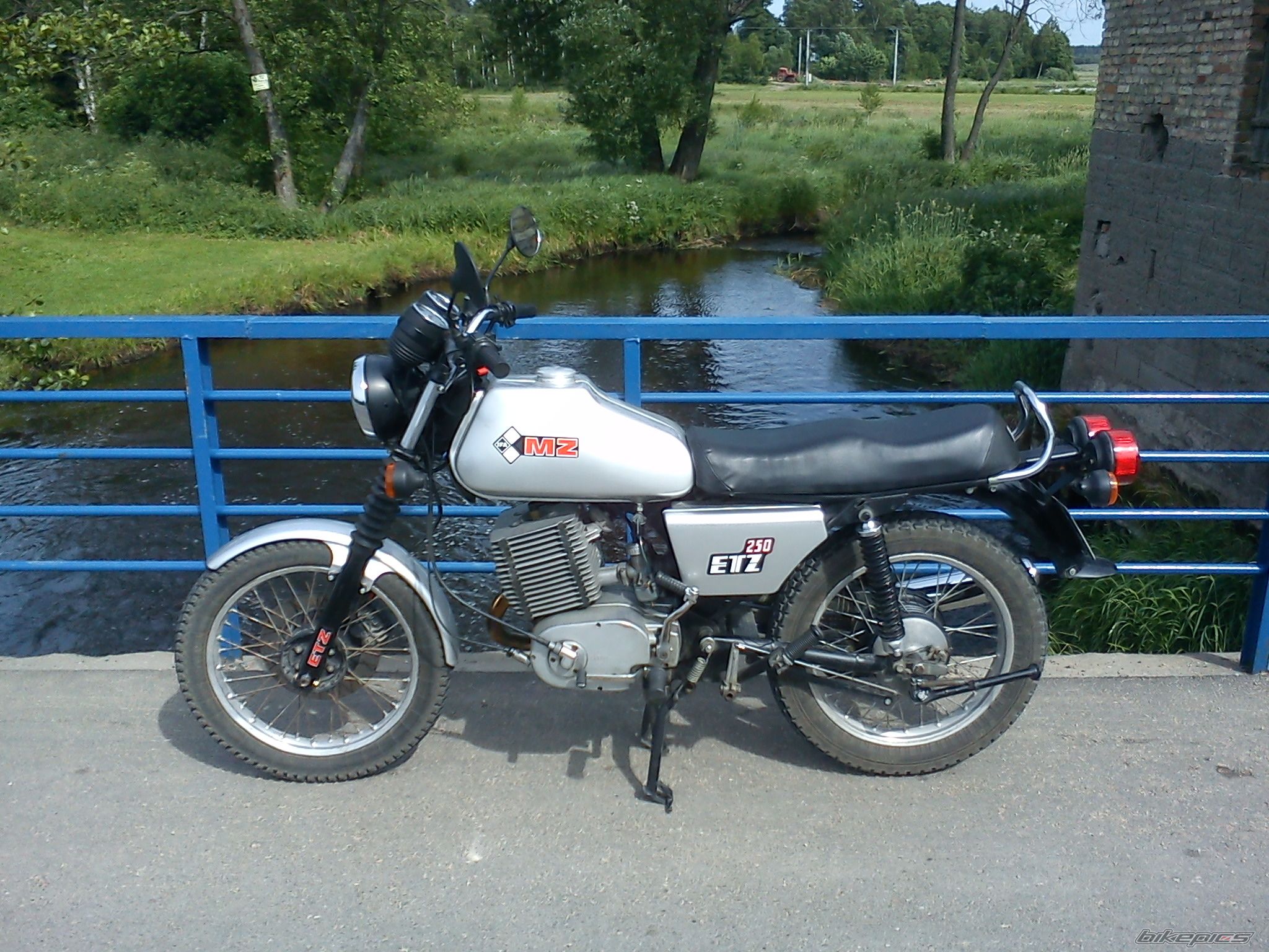 Photo 2225031