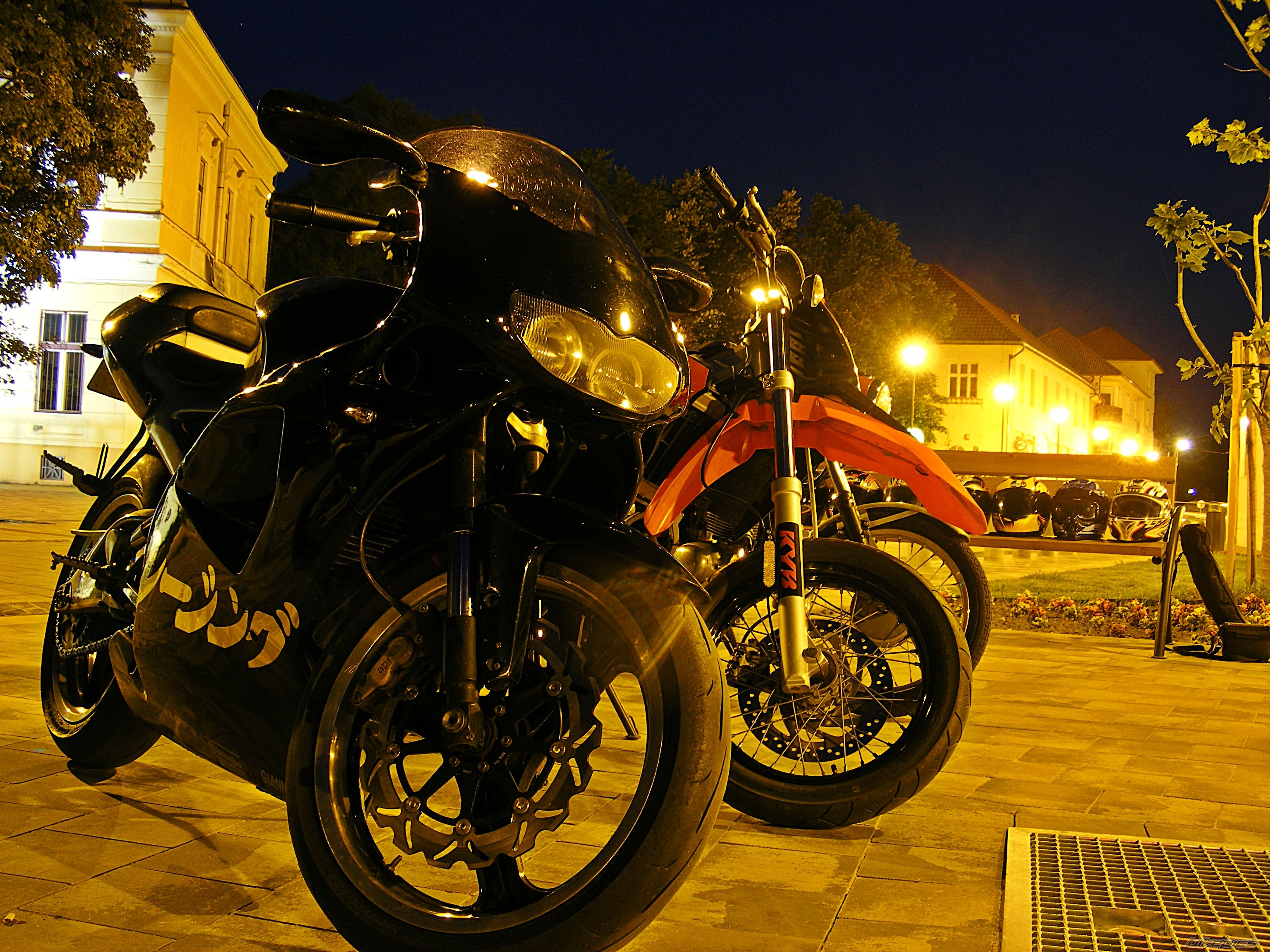 Photo 2225872