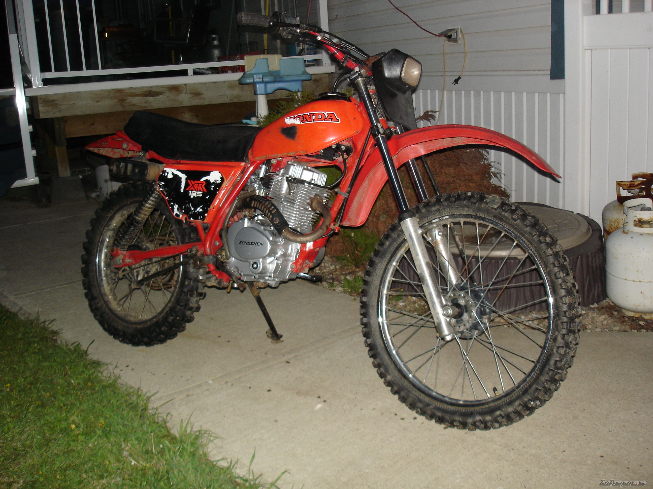 Photo 2225908