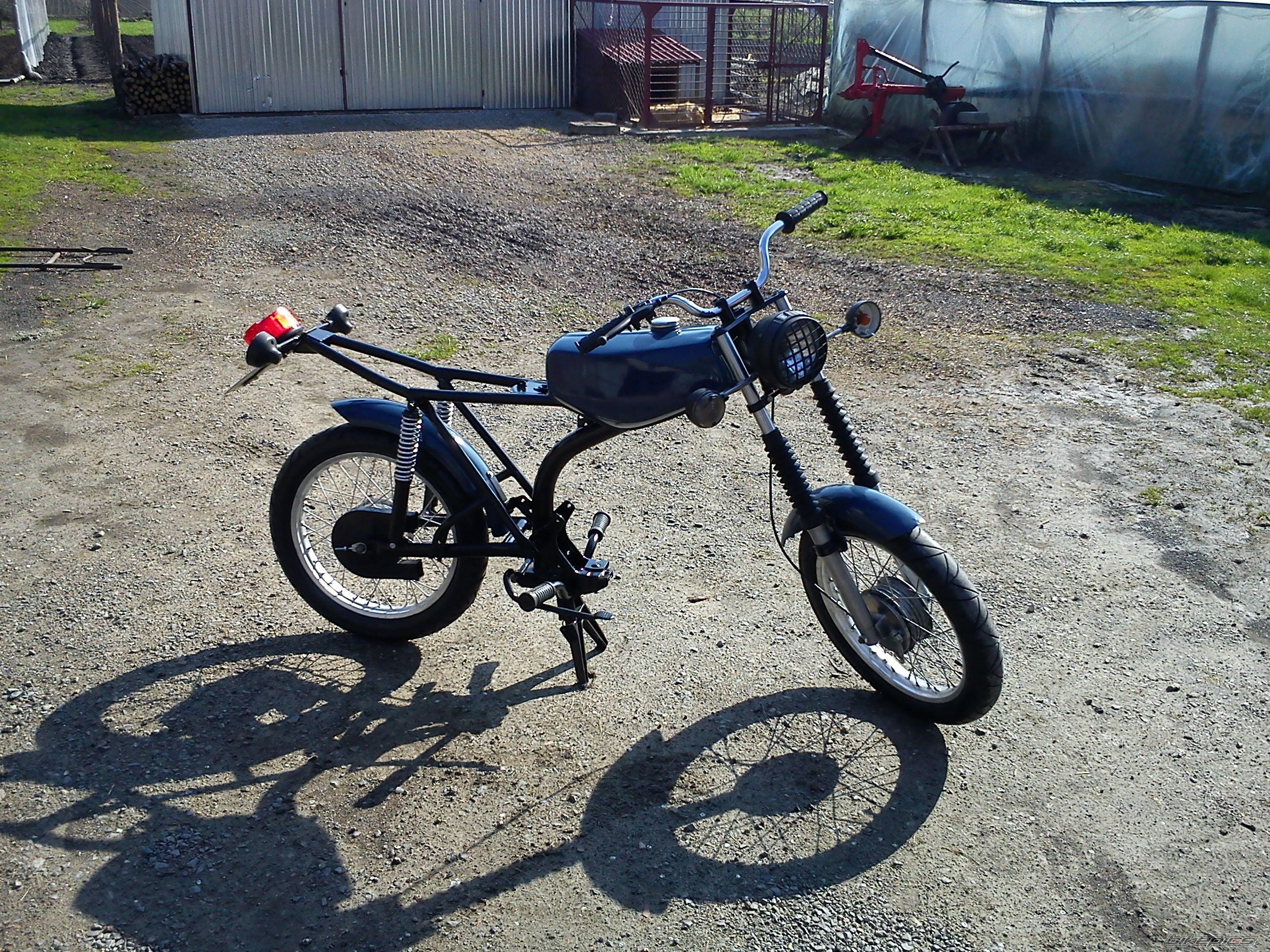 Photo 2227440