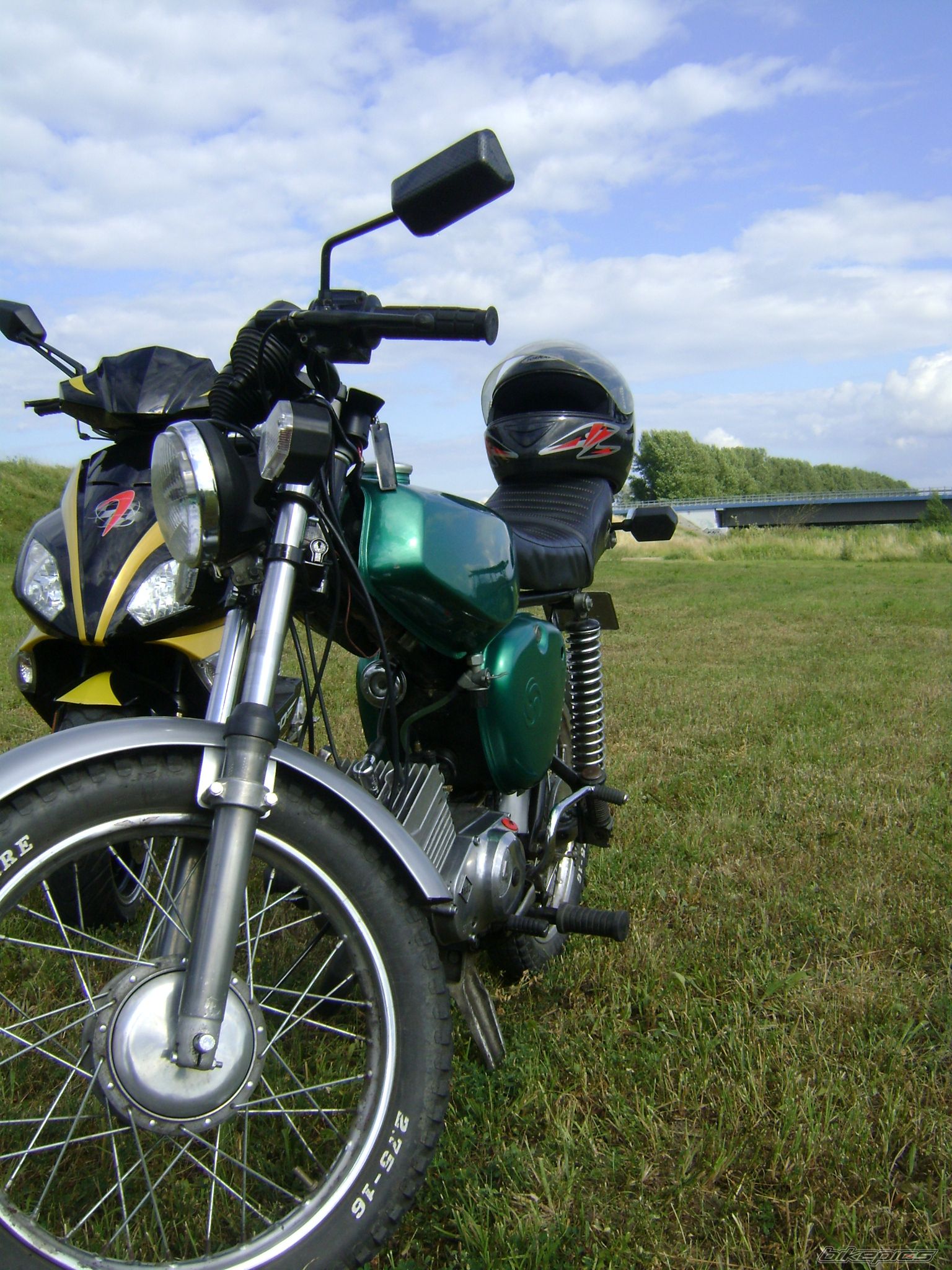 Photo 2227863