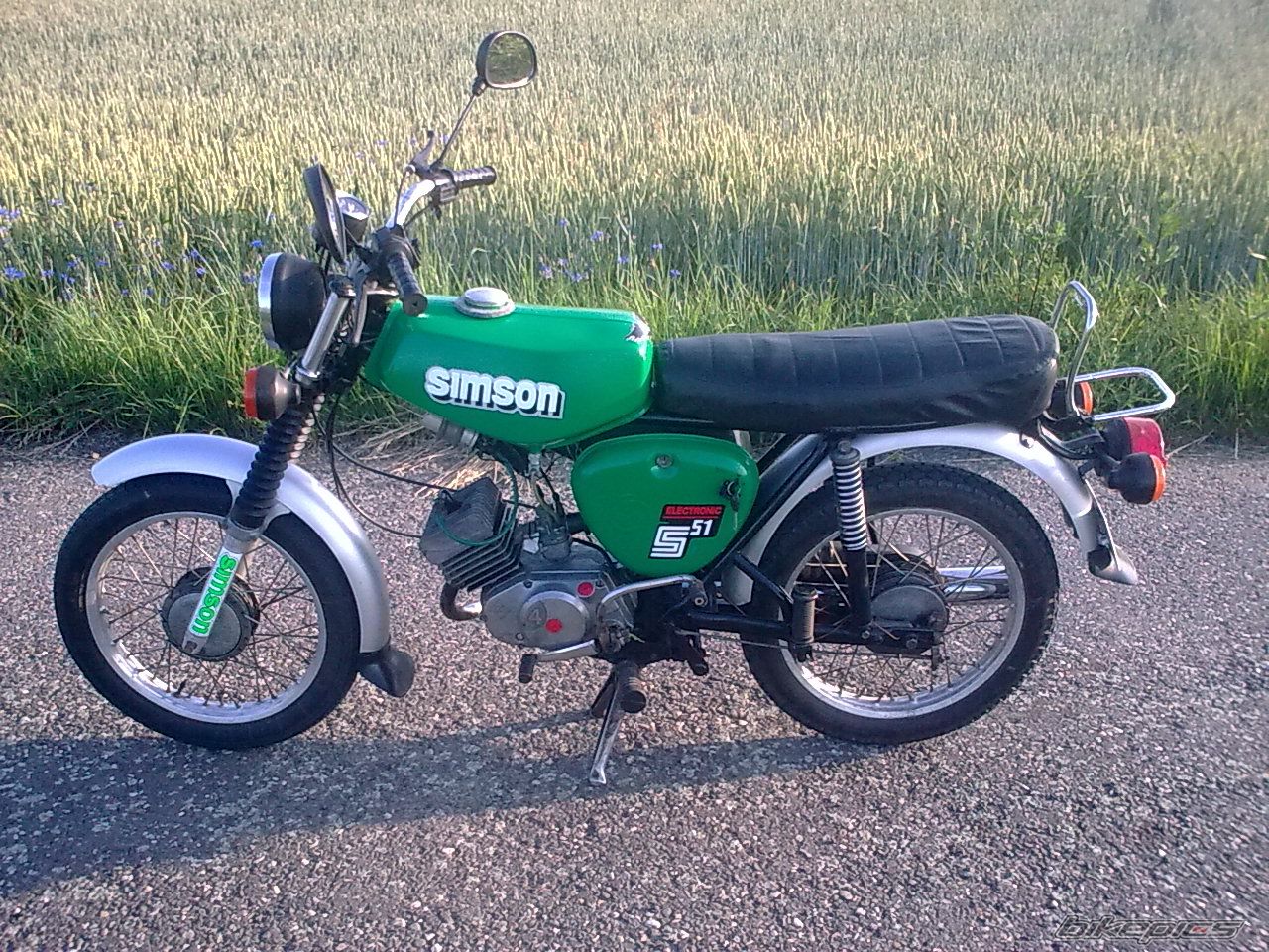 Photo 2228049