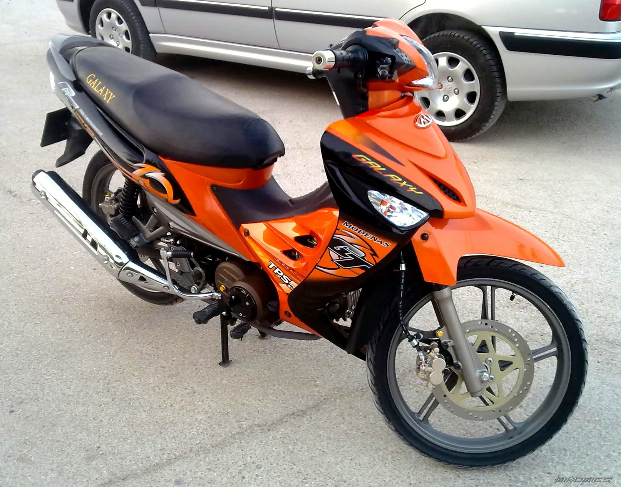 Photo 2228430