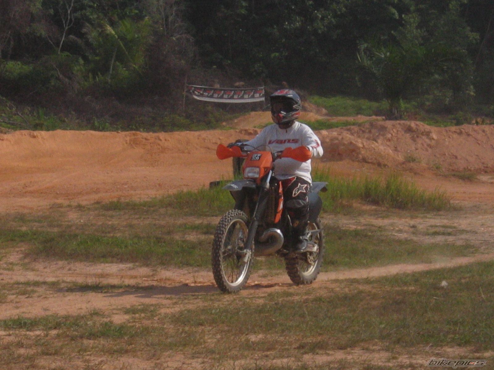 Photo 2228609