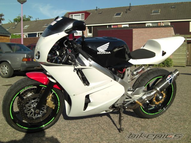 Photo 2228830