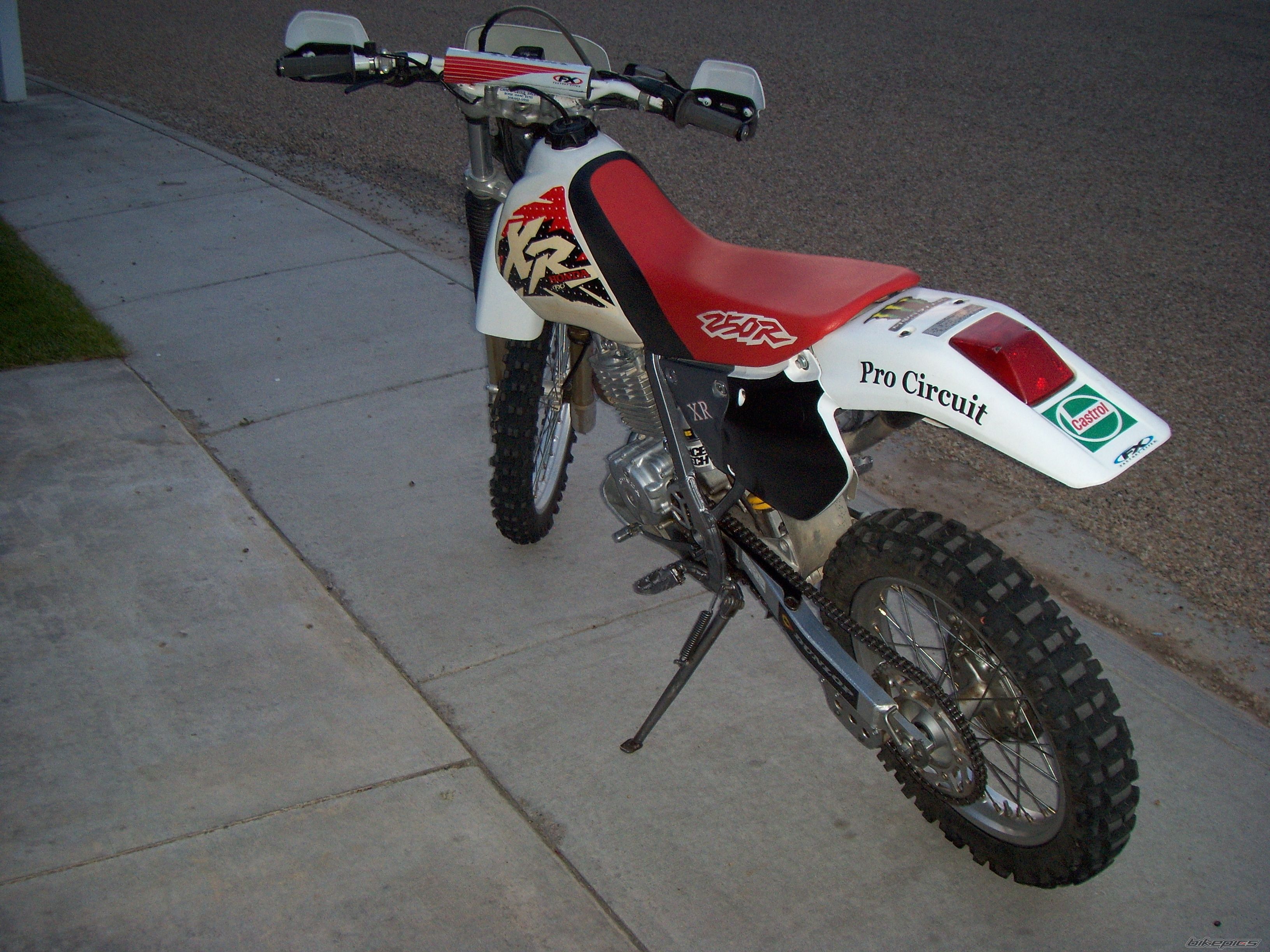 Photo 2229460