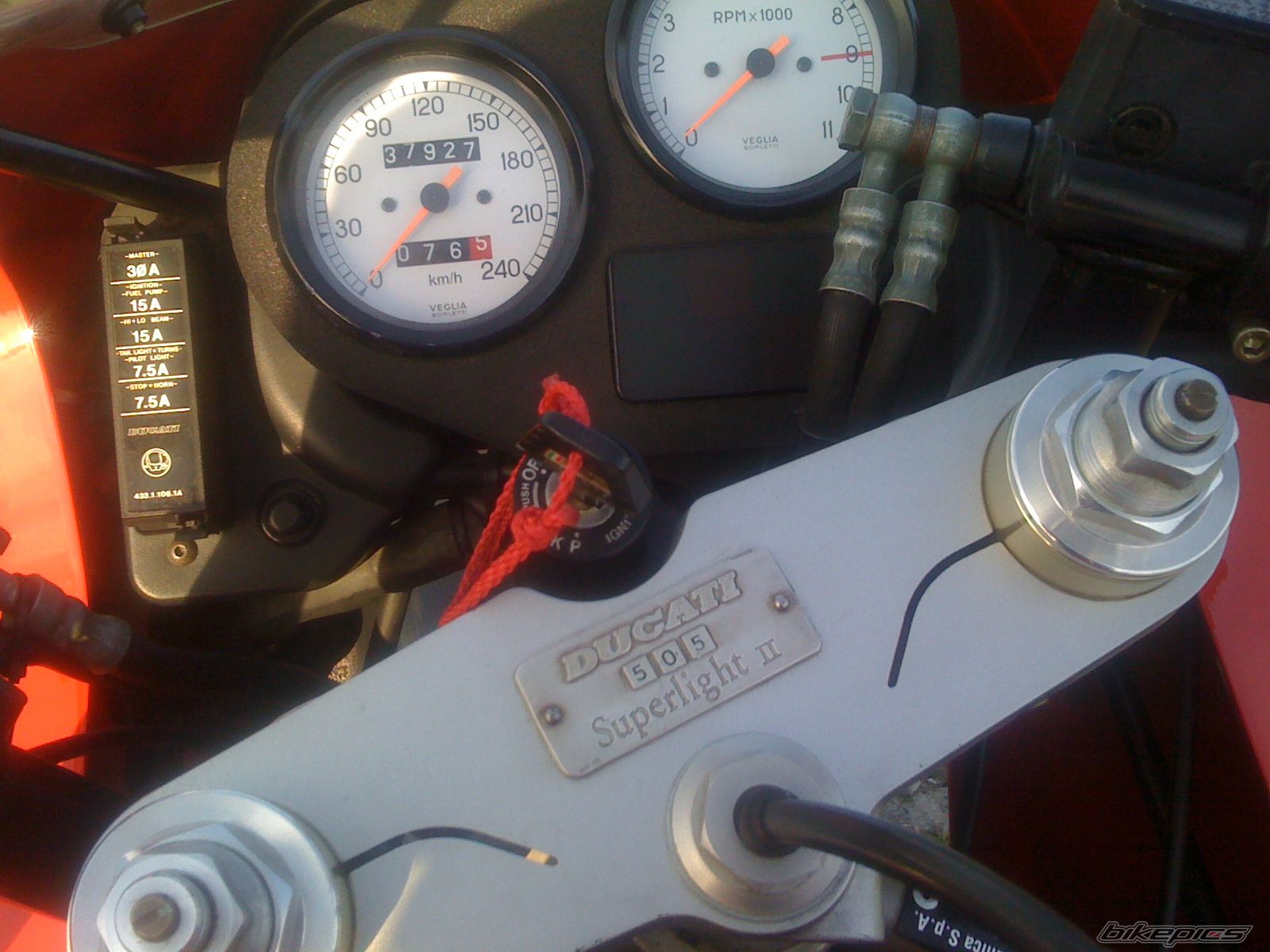 Photo 2229914