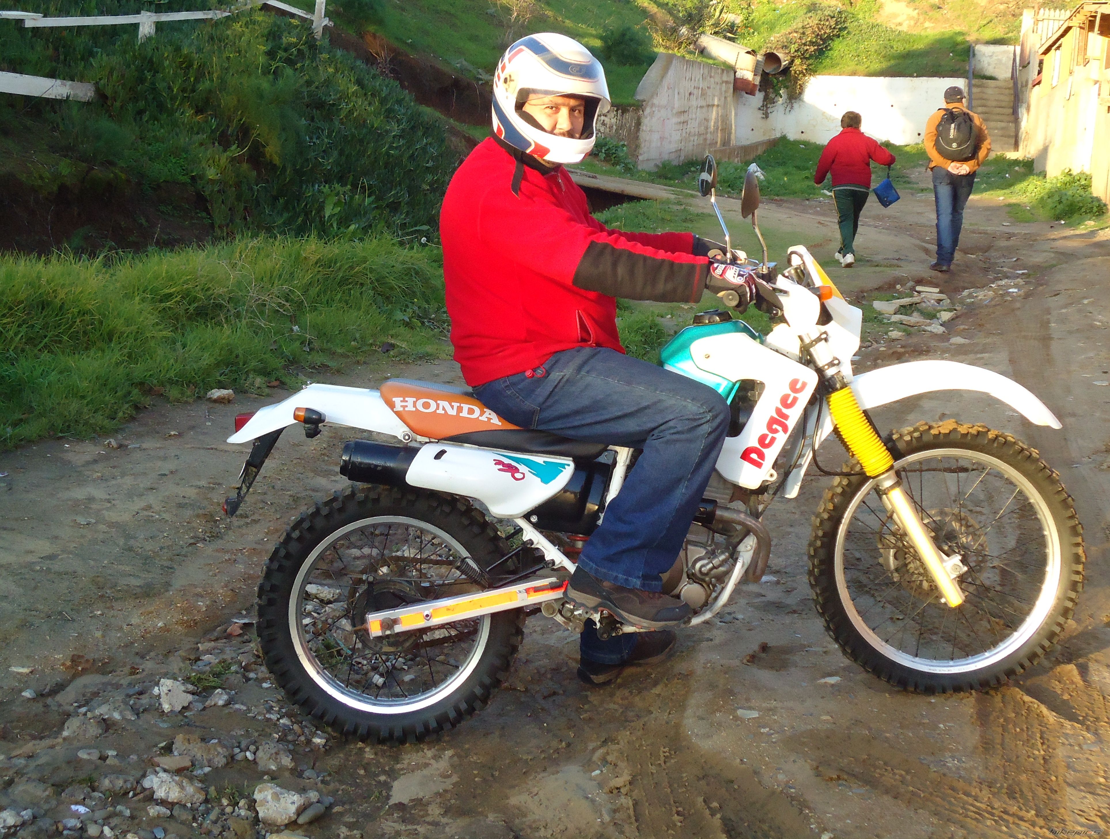 Photo 2233131