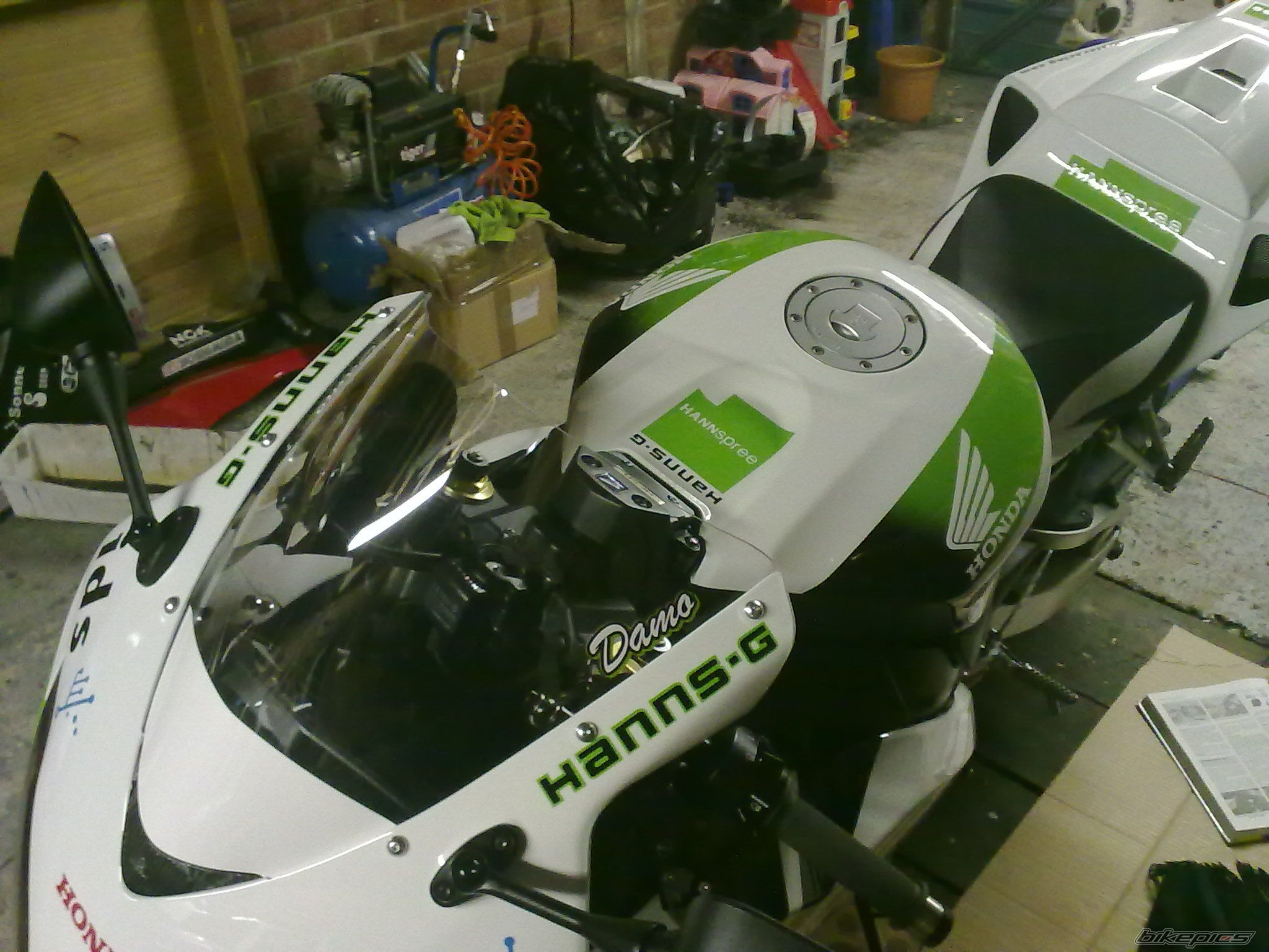 Photo 2233579