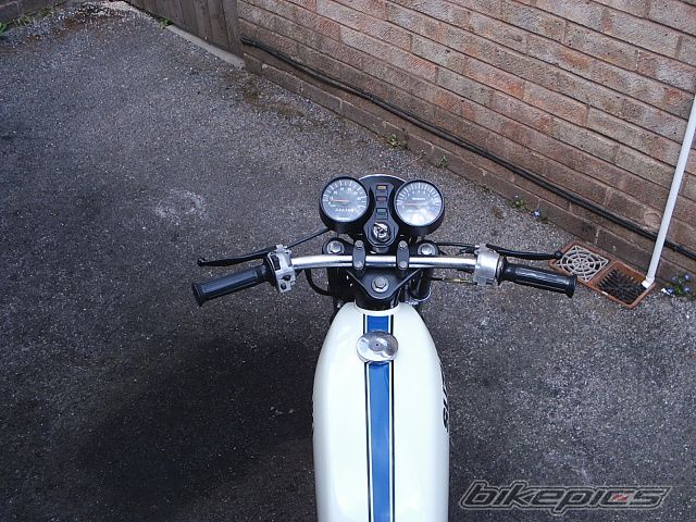 Photo 2233840