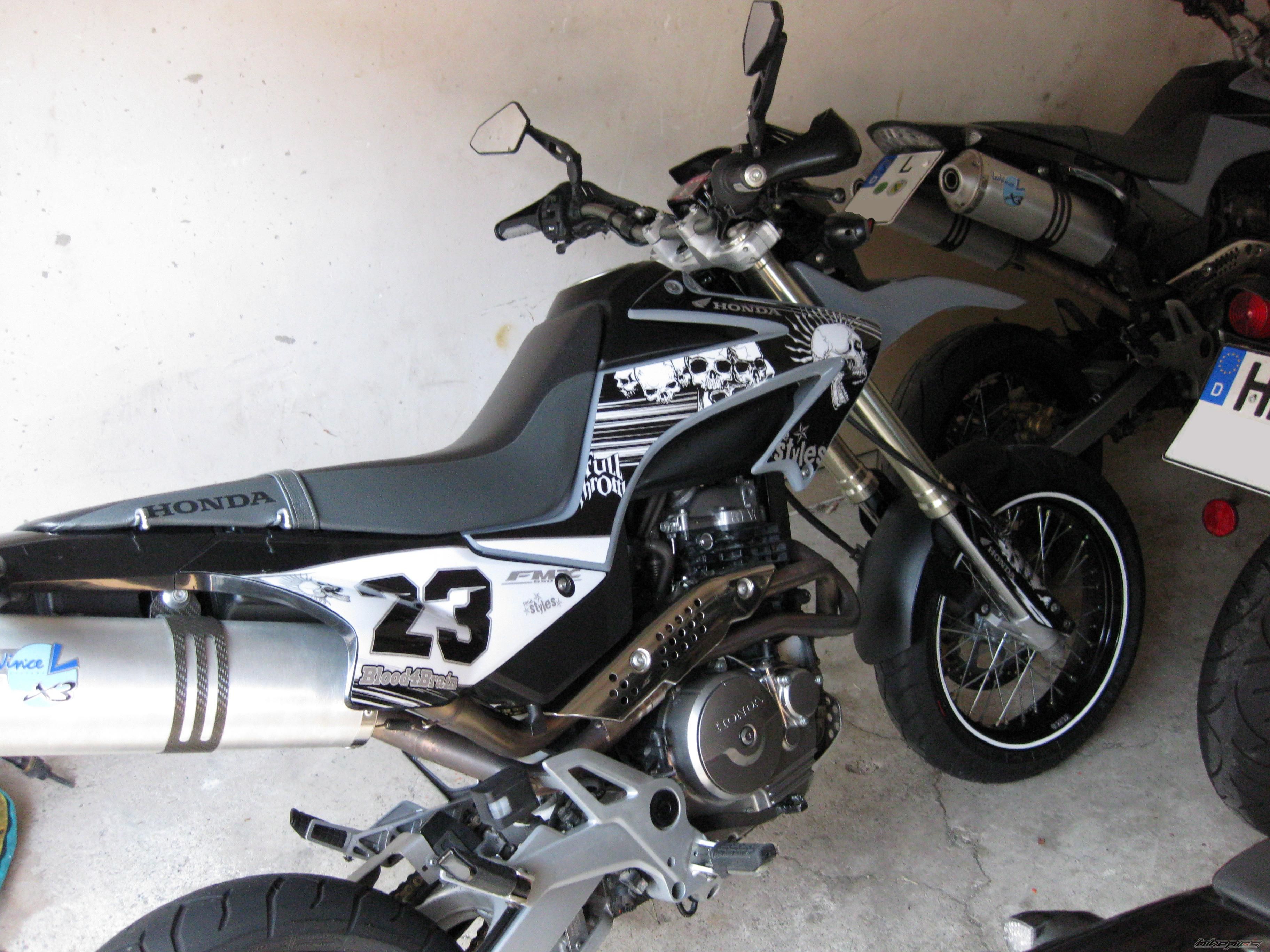 Photo 2234307