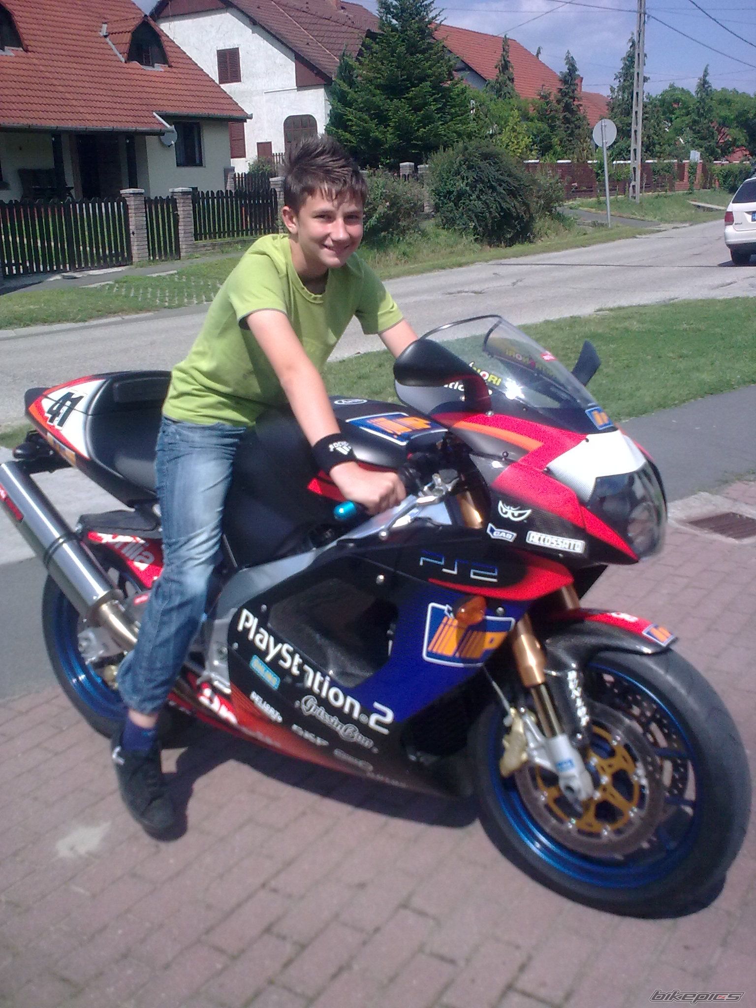 Photo 2234790