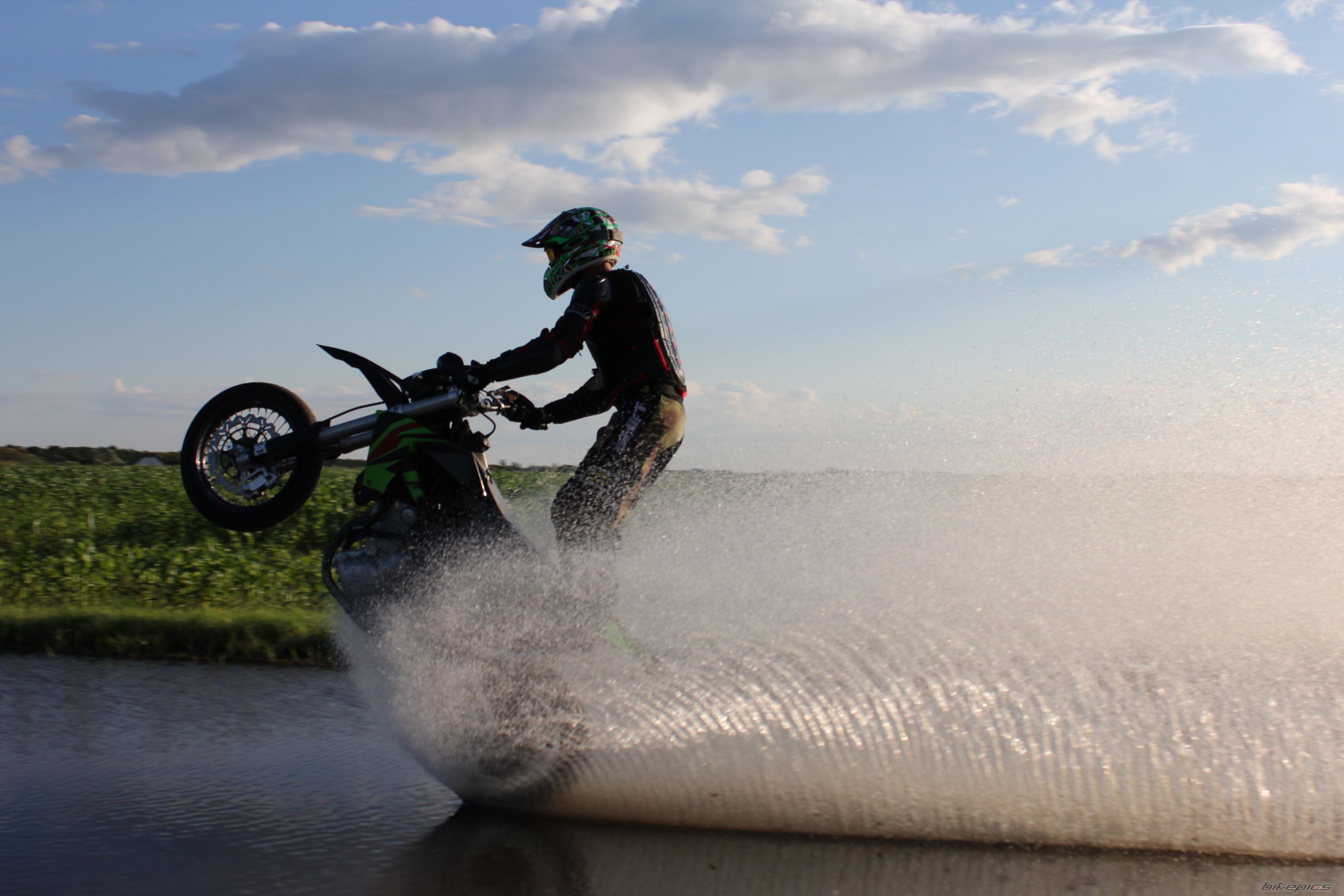Photo 2234844