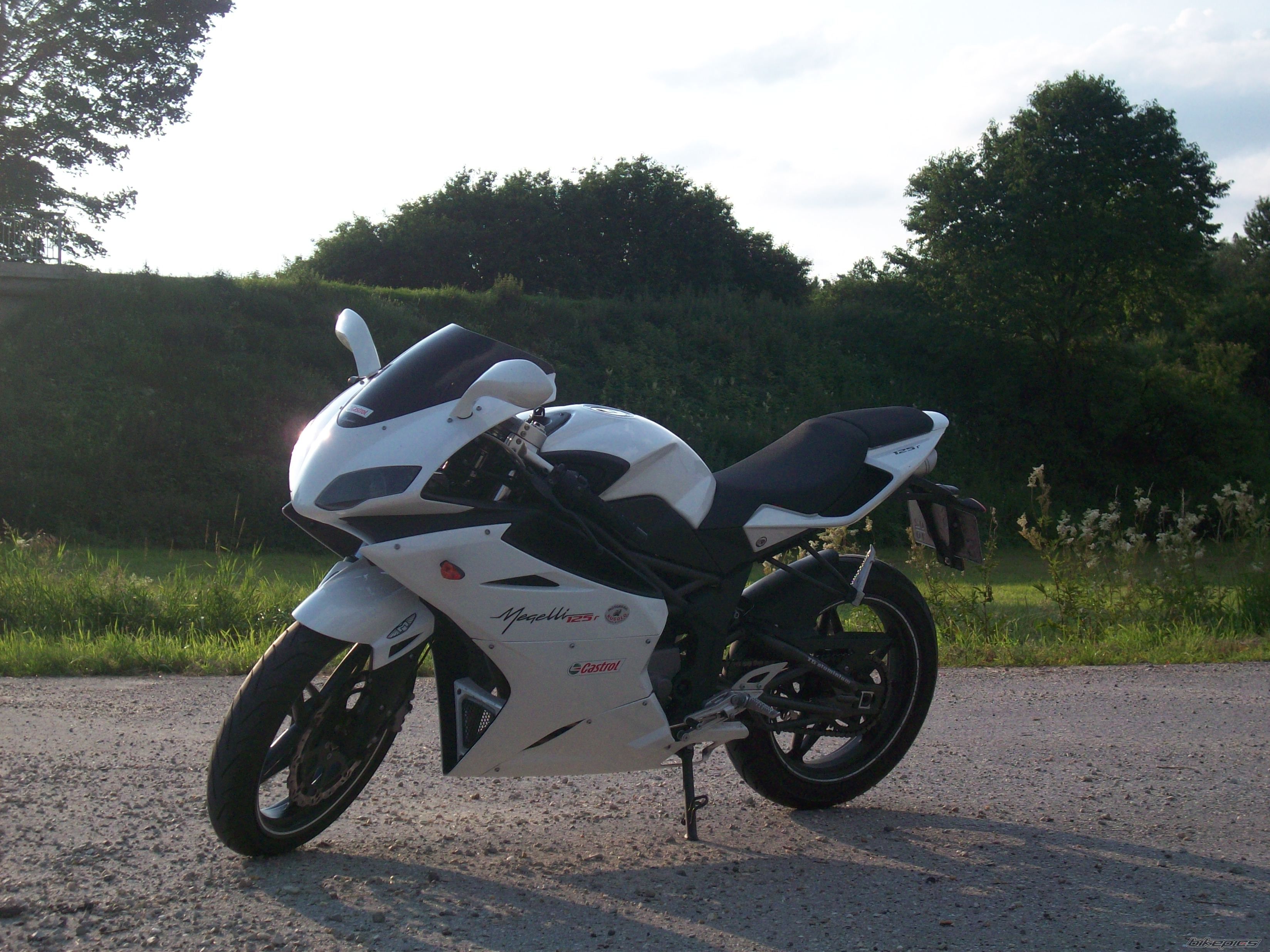 Photo 2235195