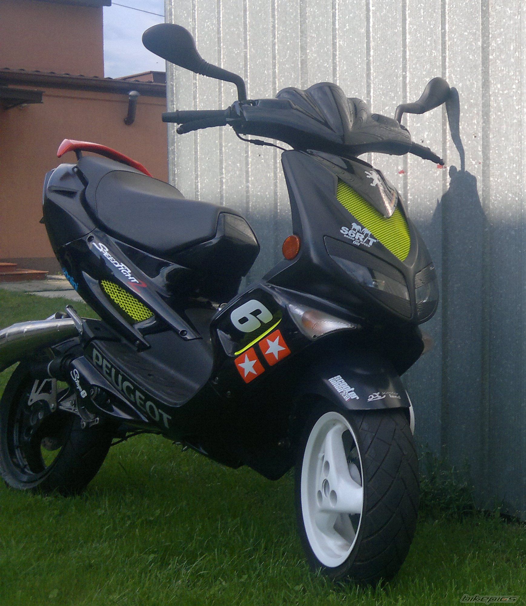 Photo 2235466