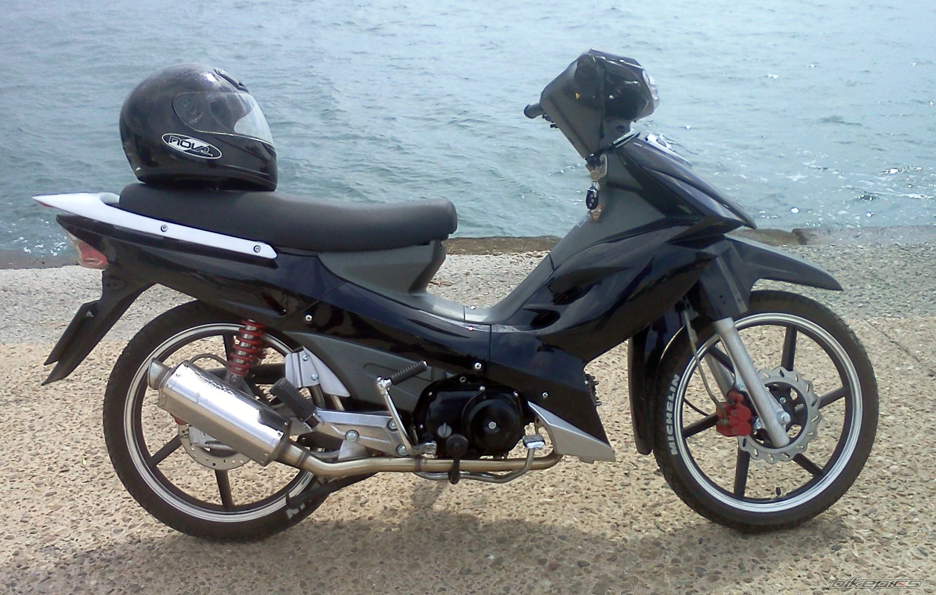 Photo 2235579
