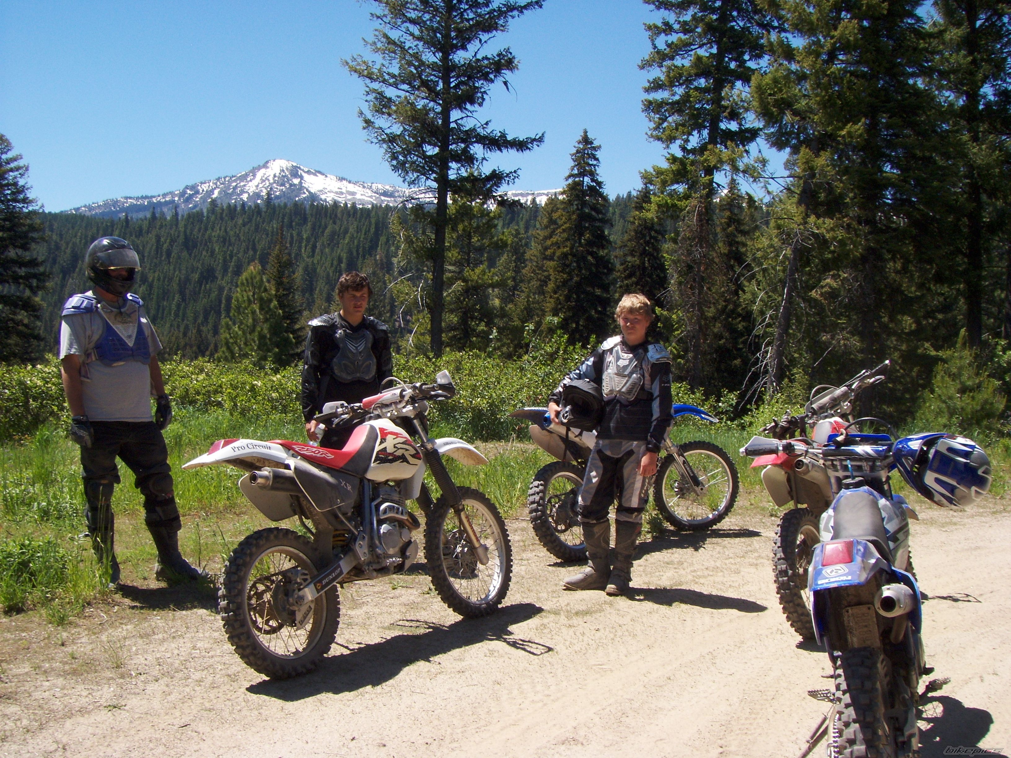 Photo 2235615
