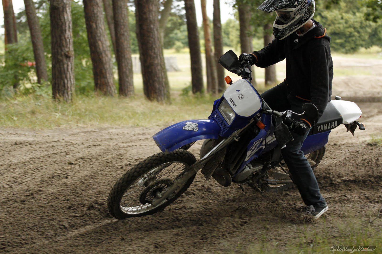 Photo 2235715