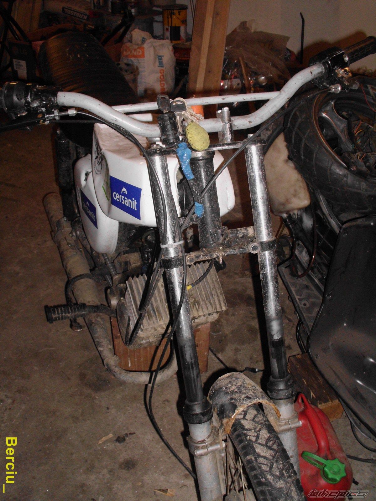 Photo 2235753
