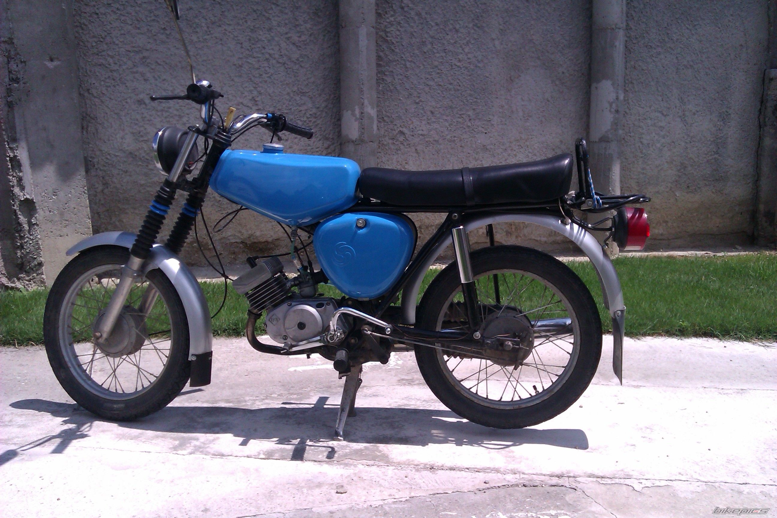 Photo 2236129