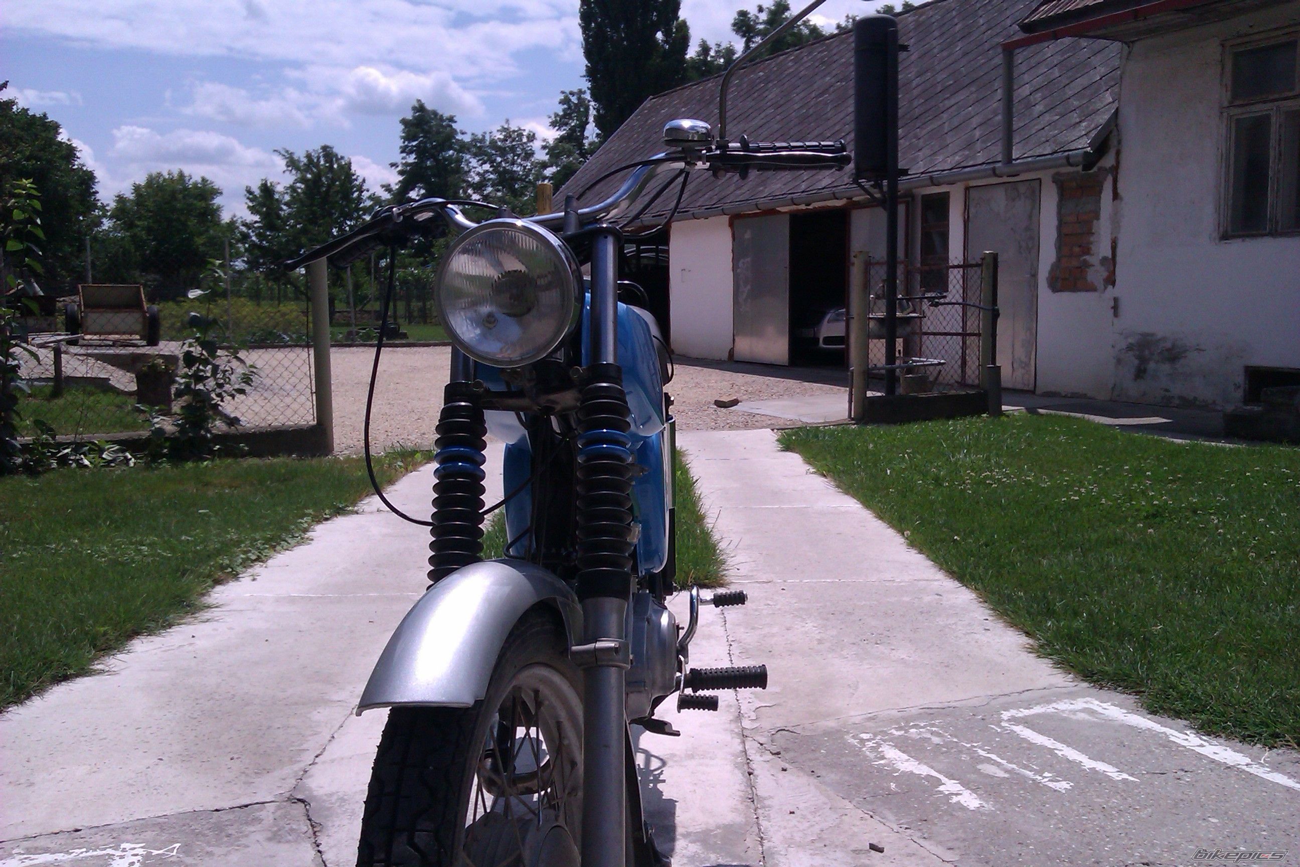 Photo 2236134