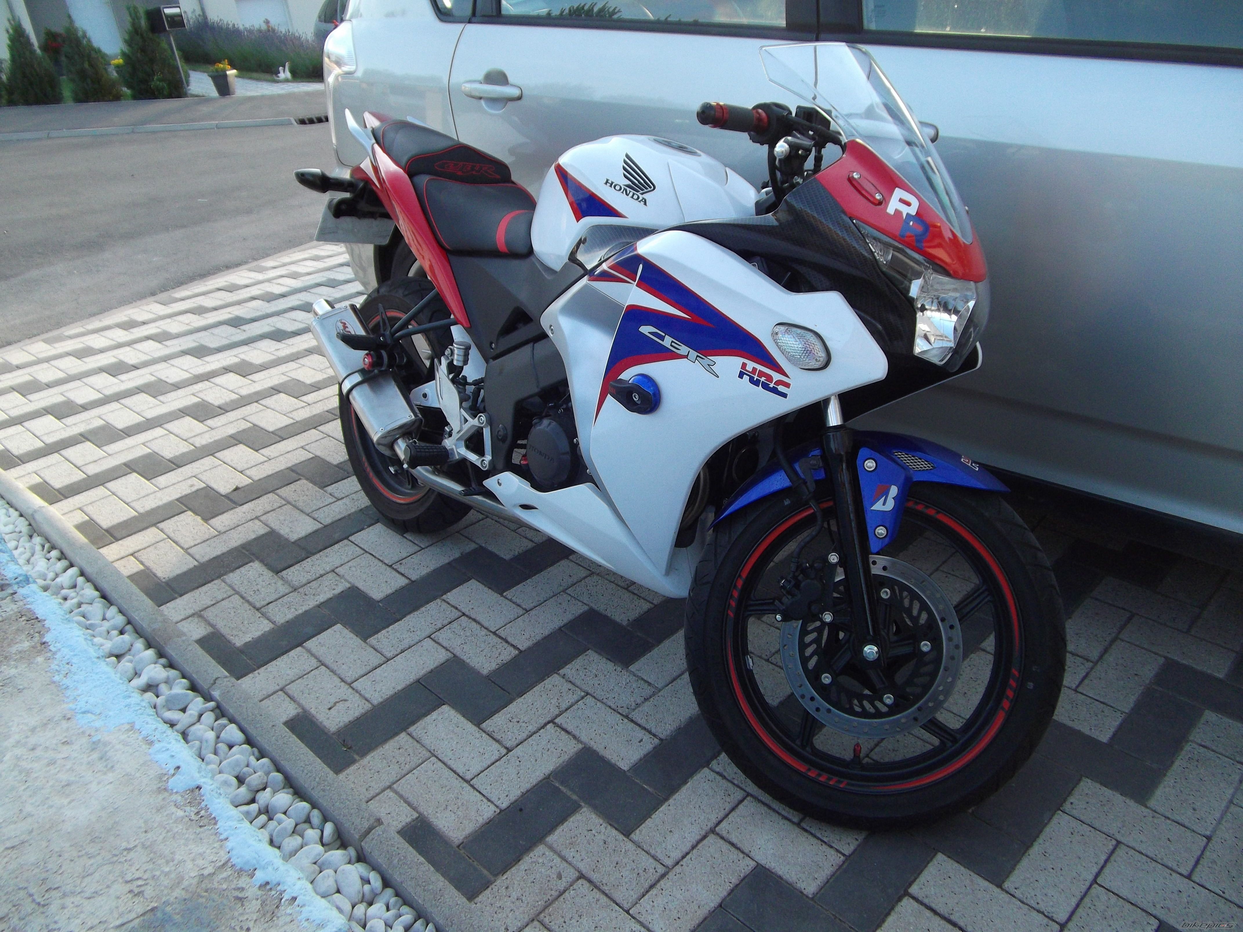 Photo 2237077