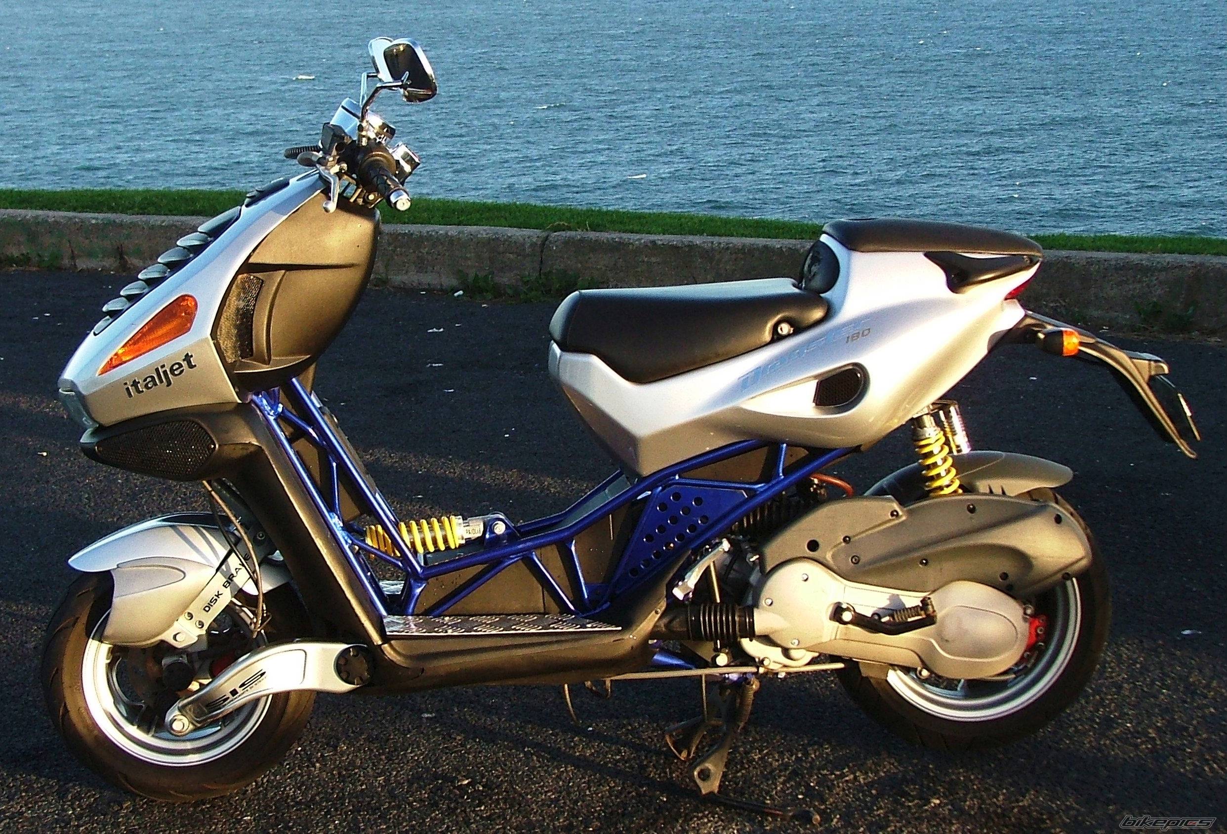 Photo 223823