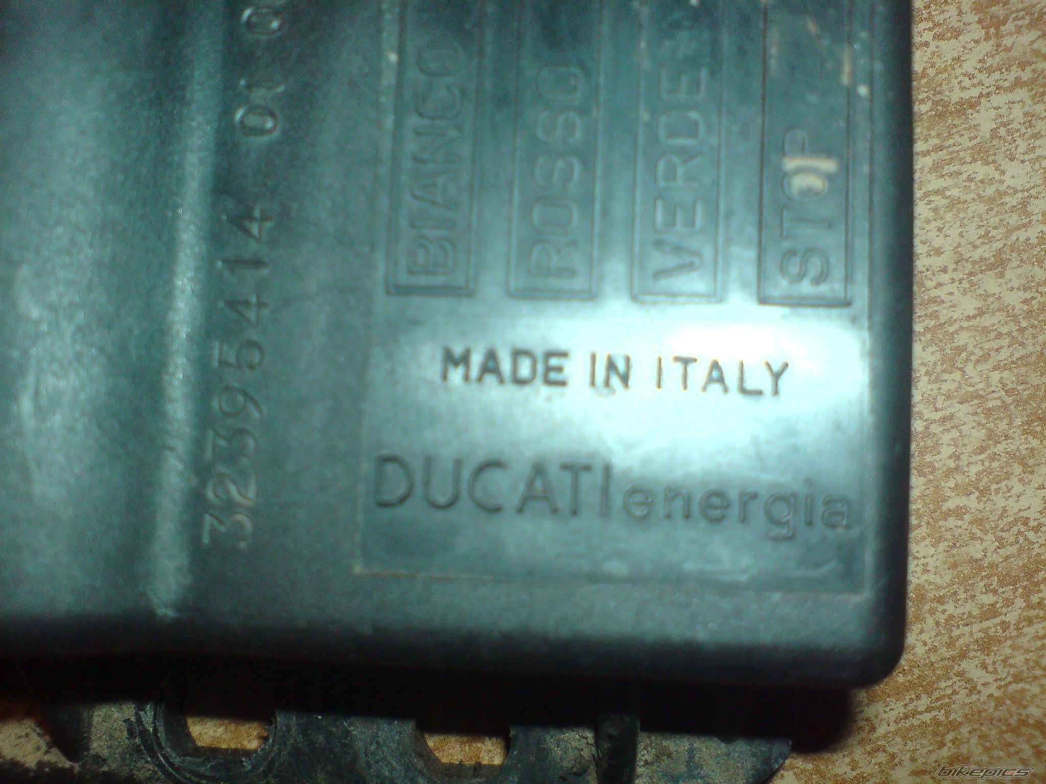 Photo 2239808