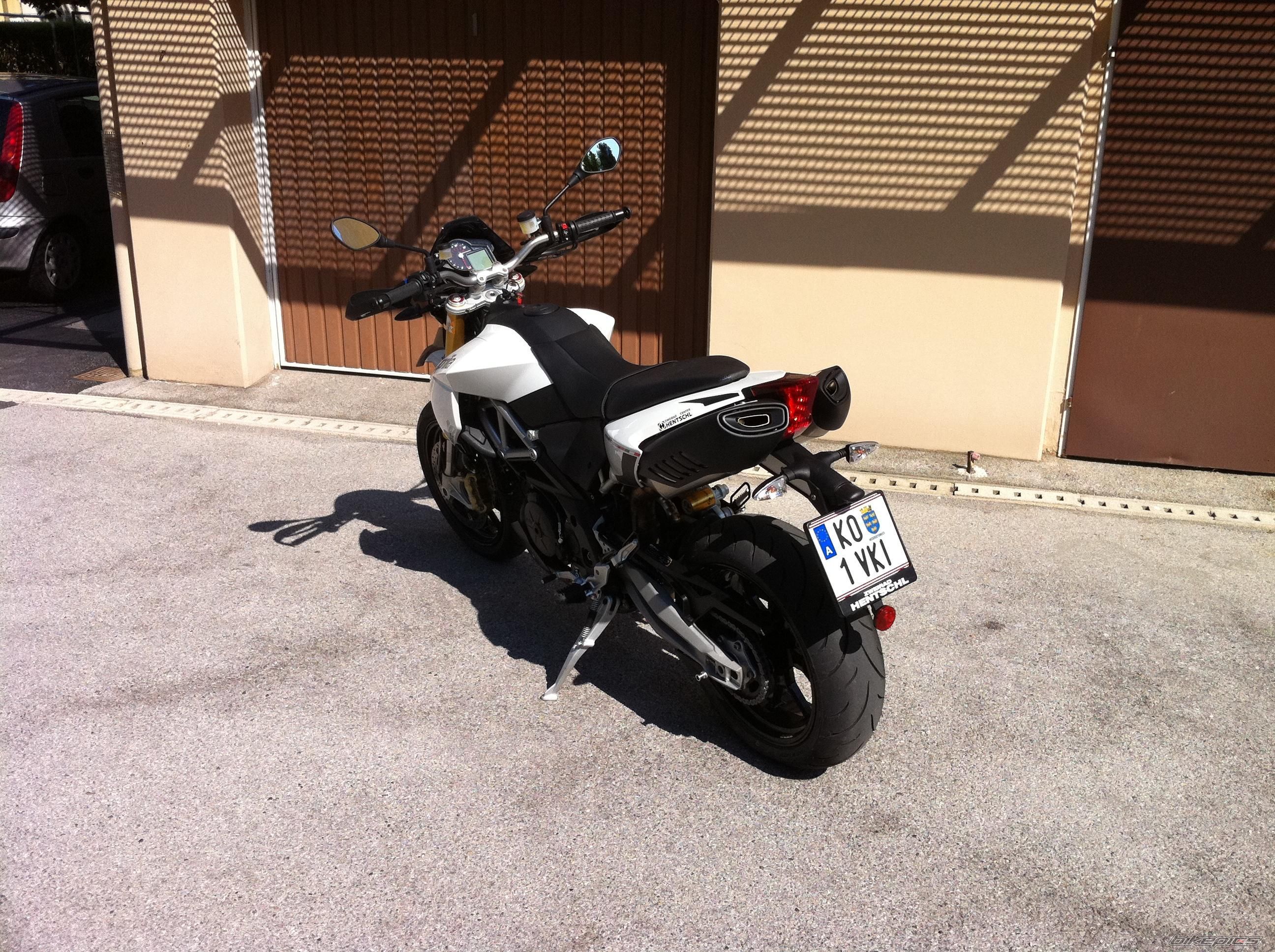 Photo 2239841
