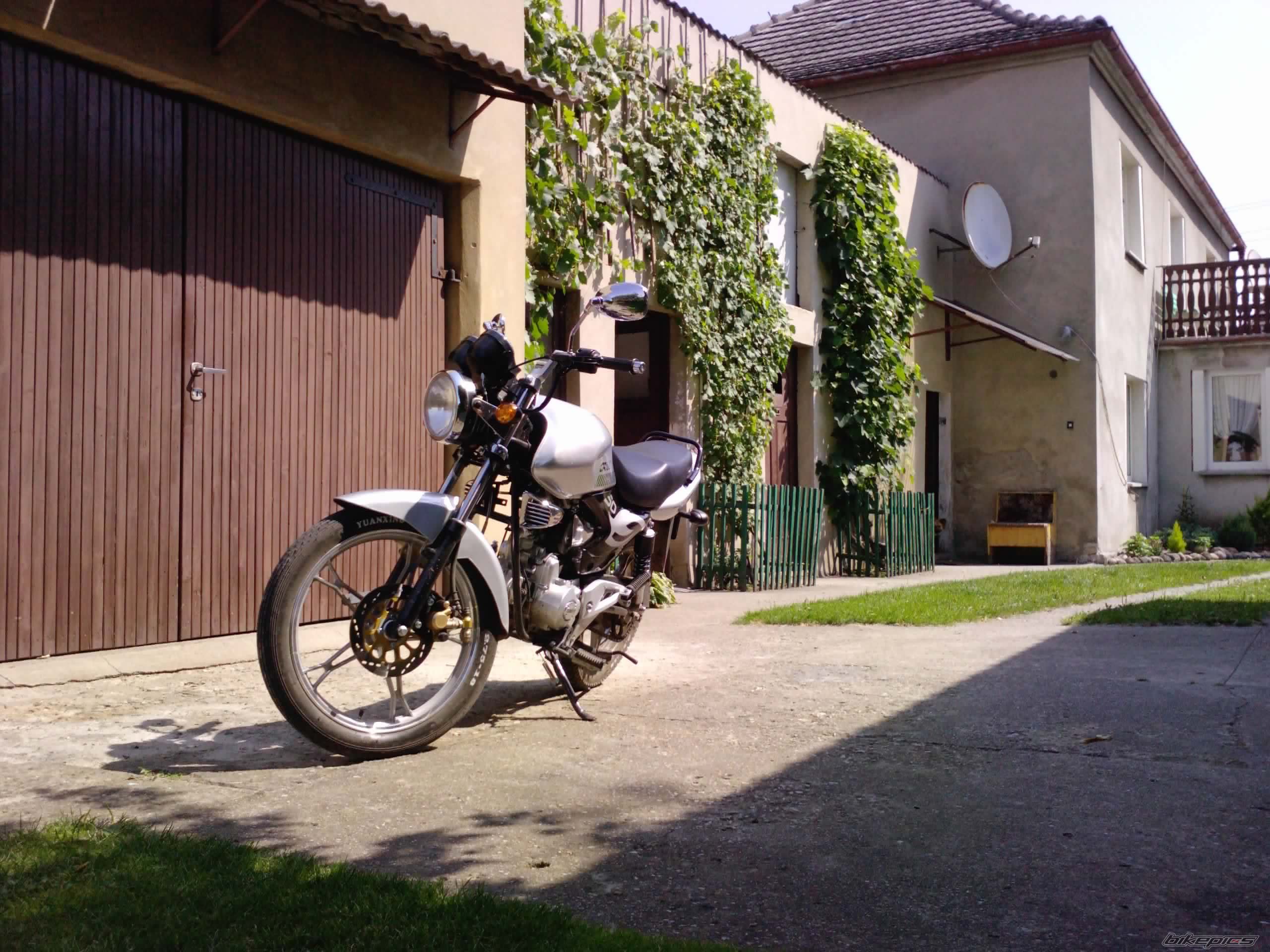 Bike Photo 2239979