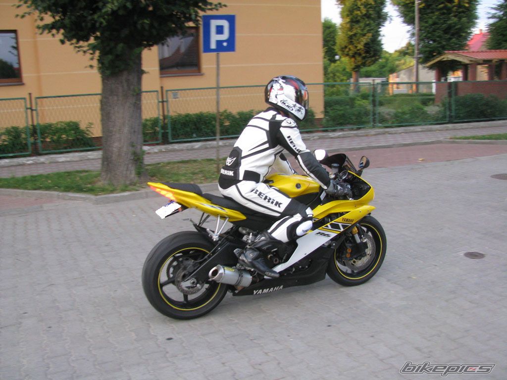 Photo 2240077
