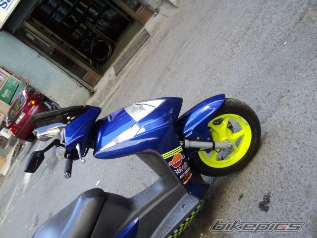 Photo 2240346