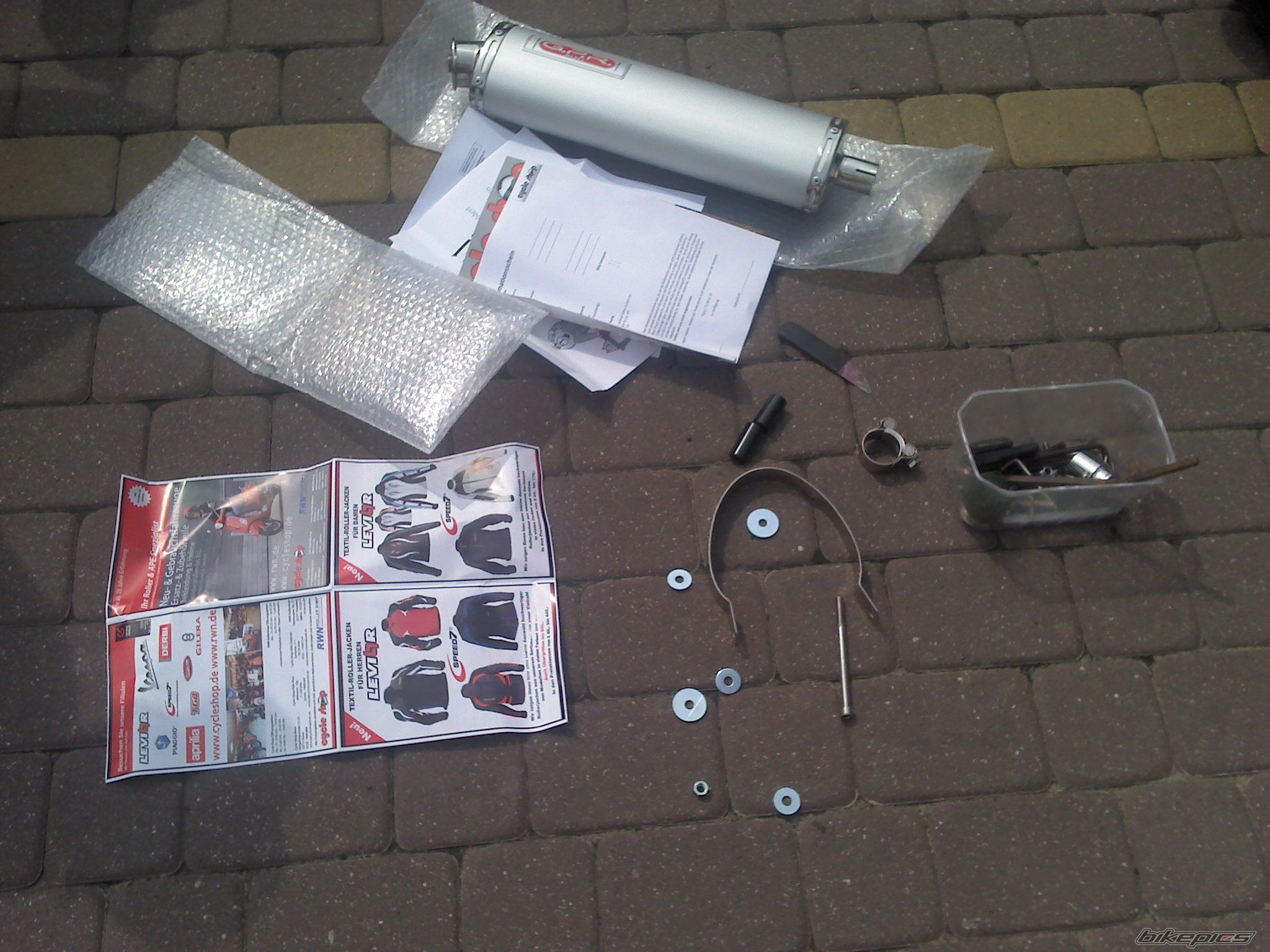 Photo 2240360