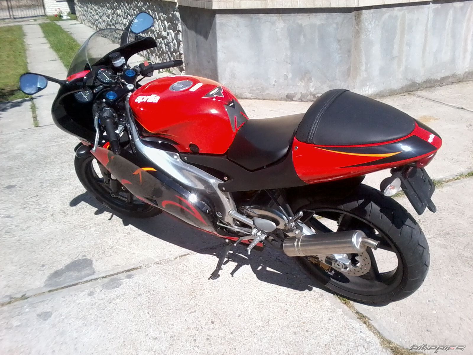 Photo 2240393
