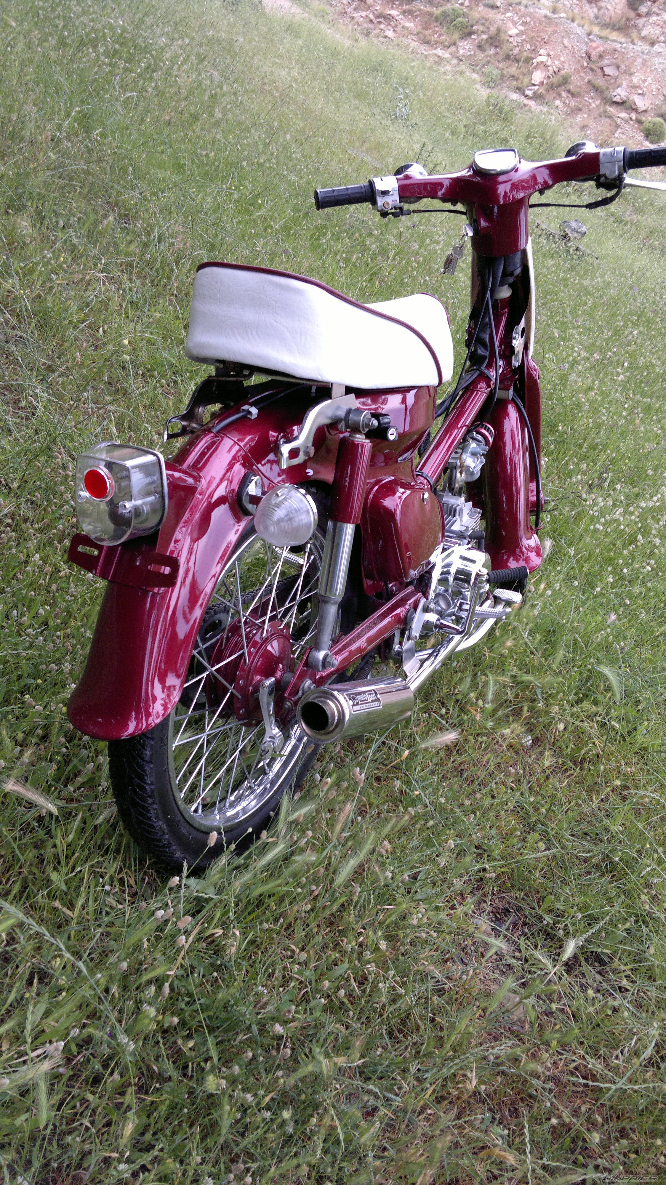 Photo 2240735