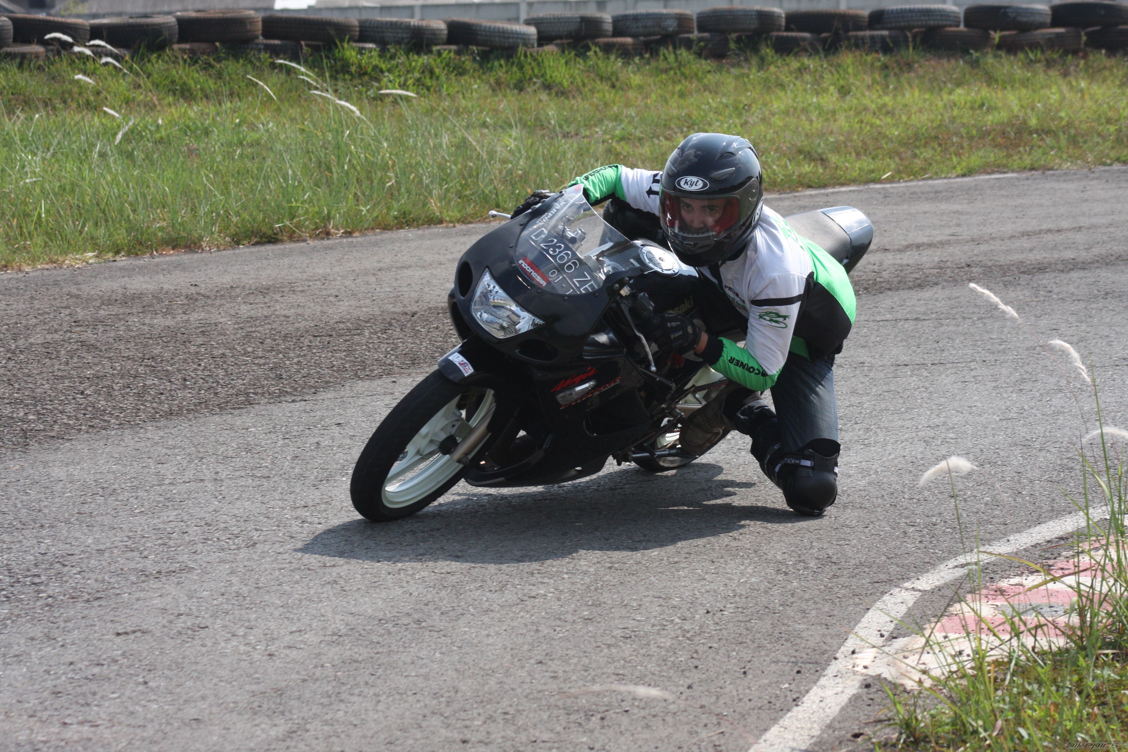 Photo 2240777