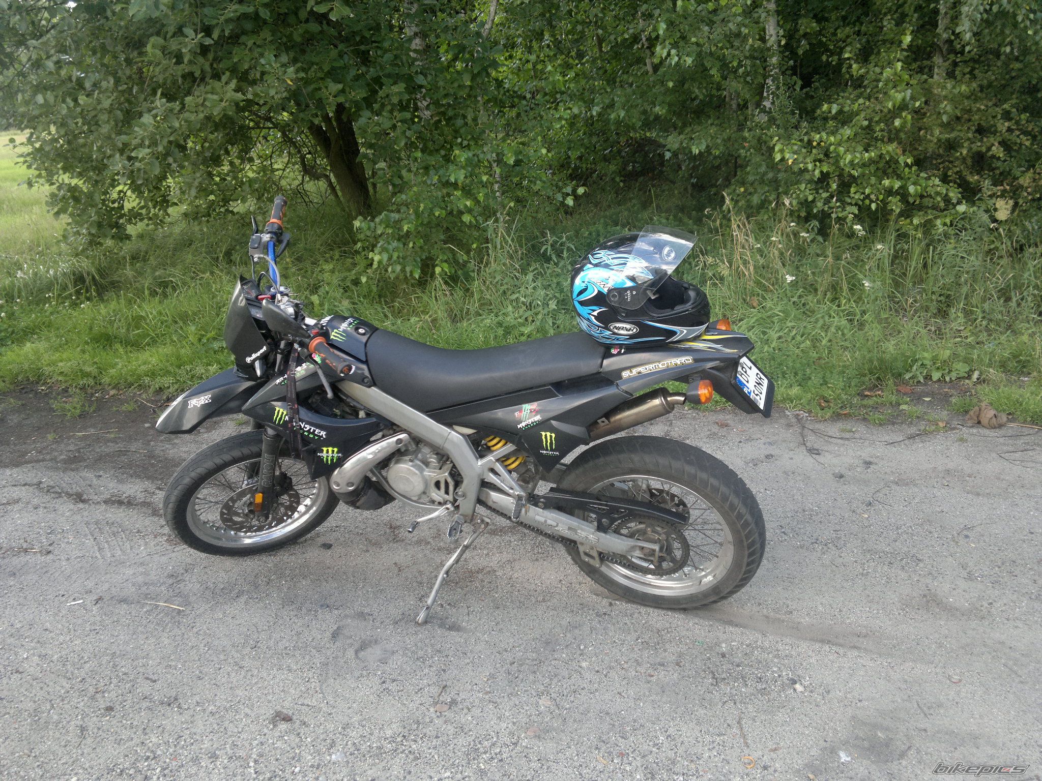 Photo 2240981