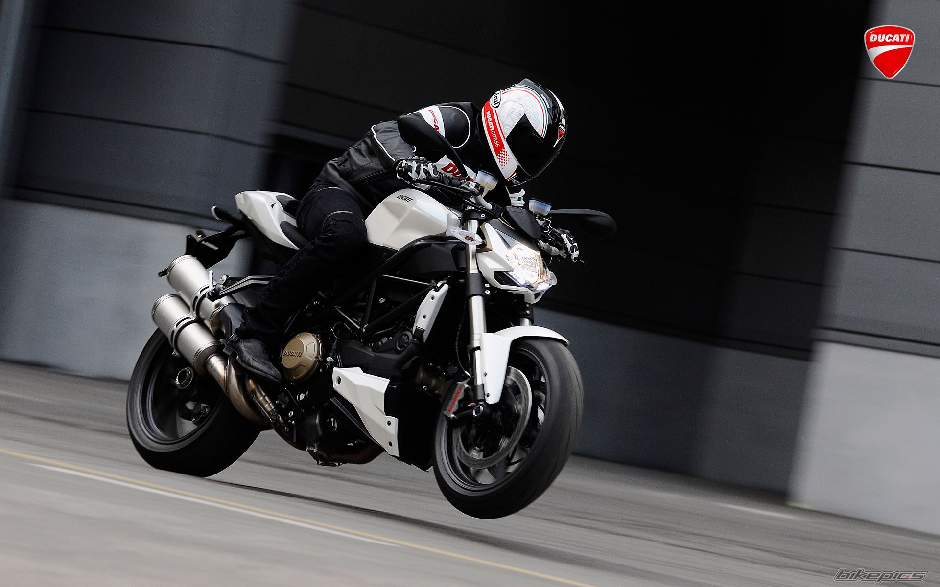 Bike Photo 2241477
