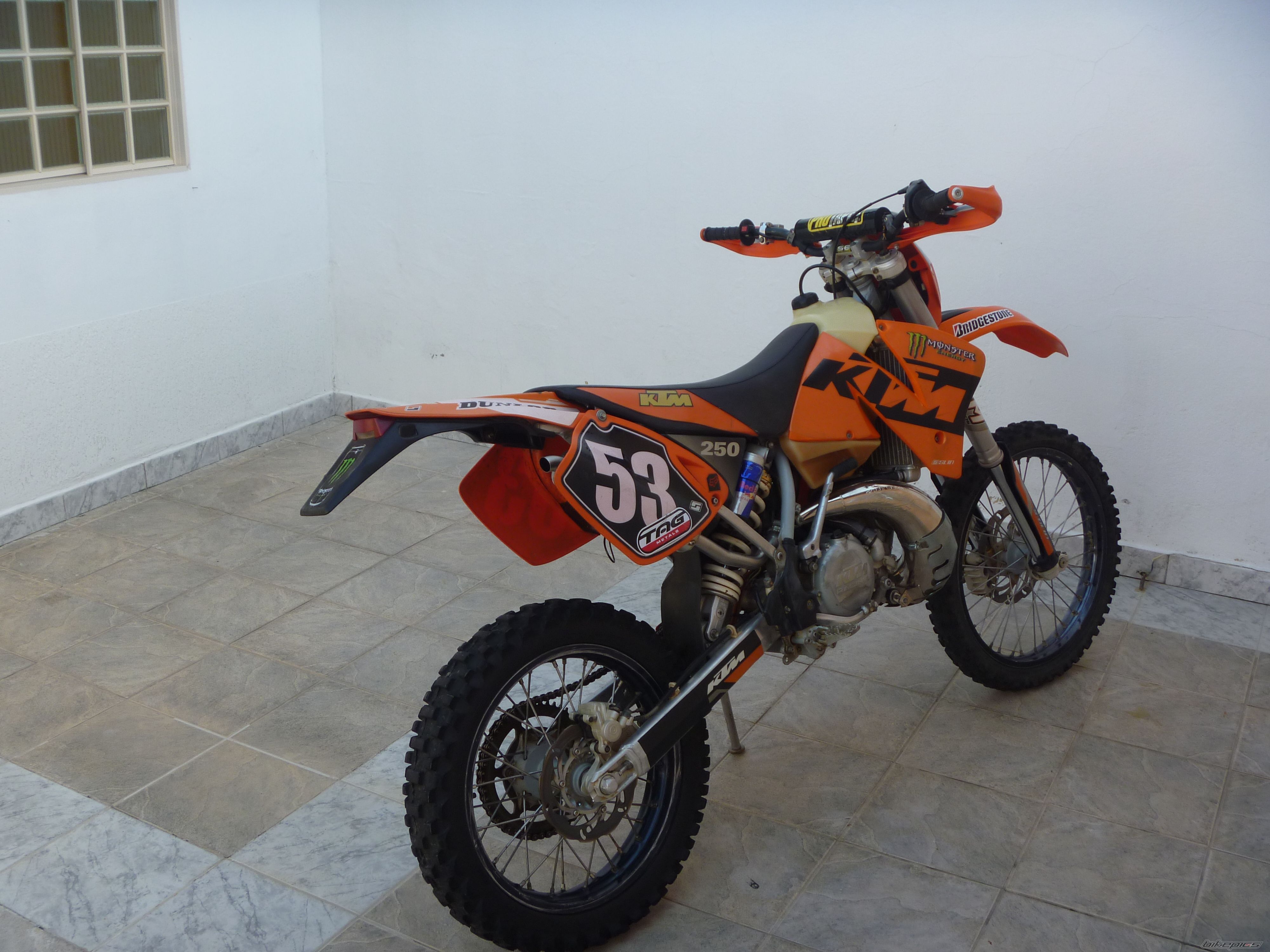 Photo 2241698