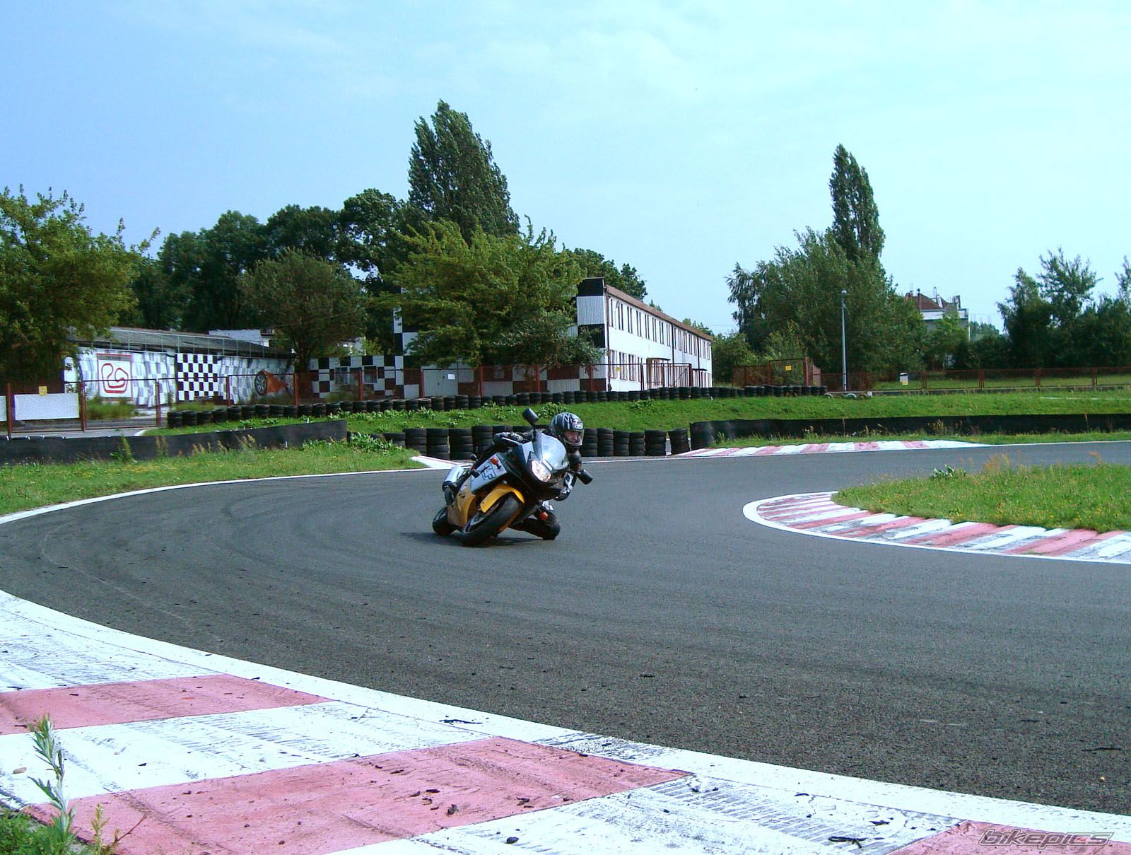 Bike Photo 2242406