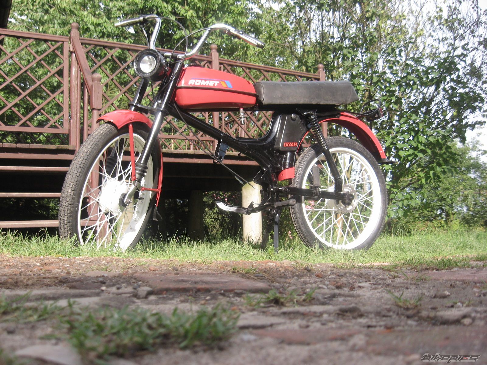 Photo 2243282