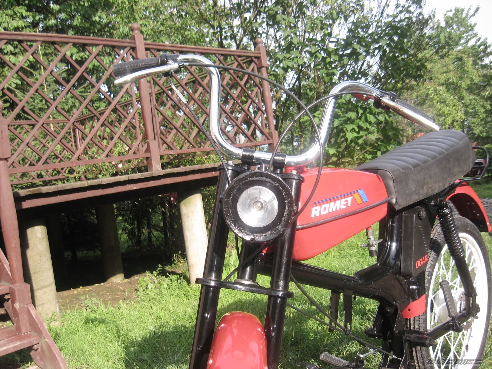 Photo 2243285
