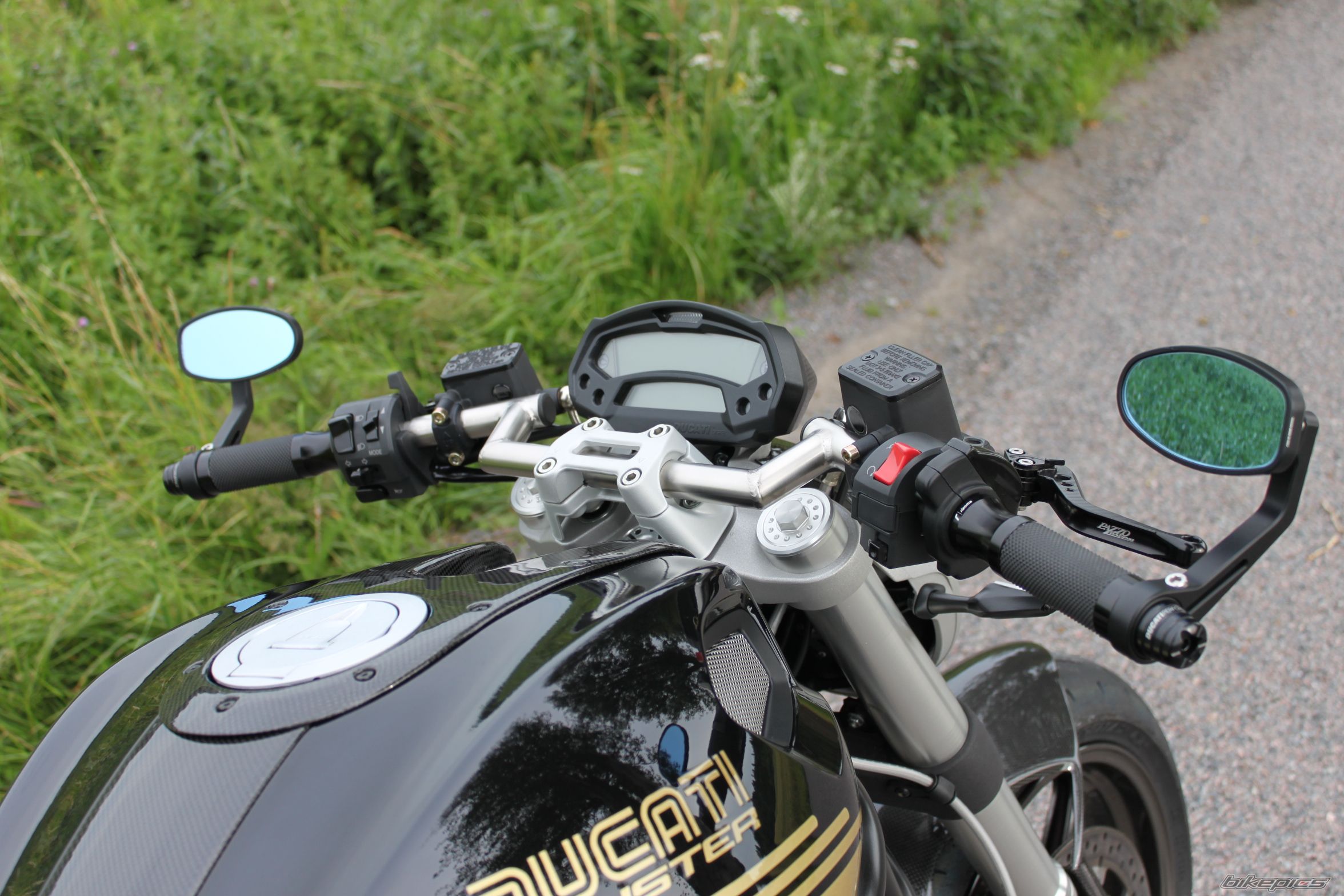 Photo 2243292