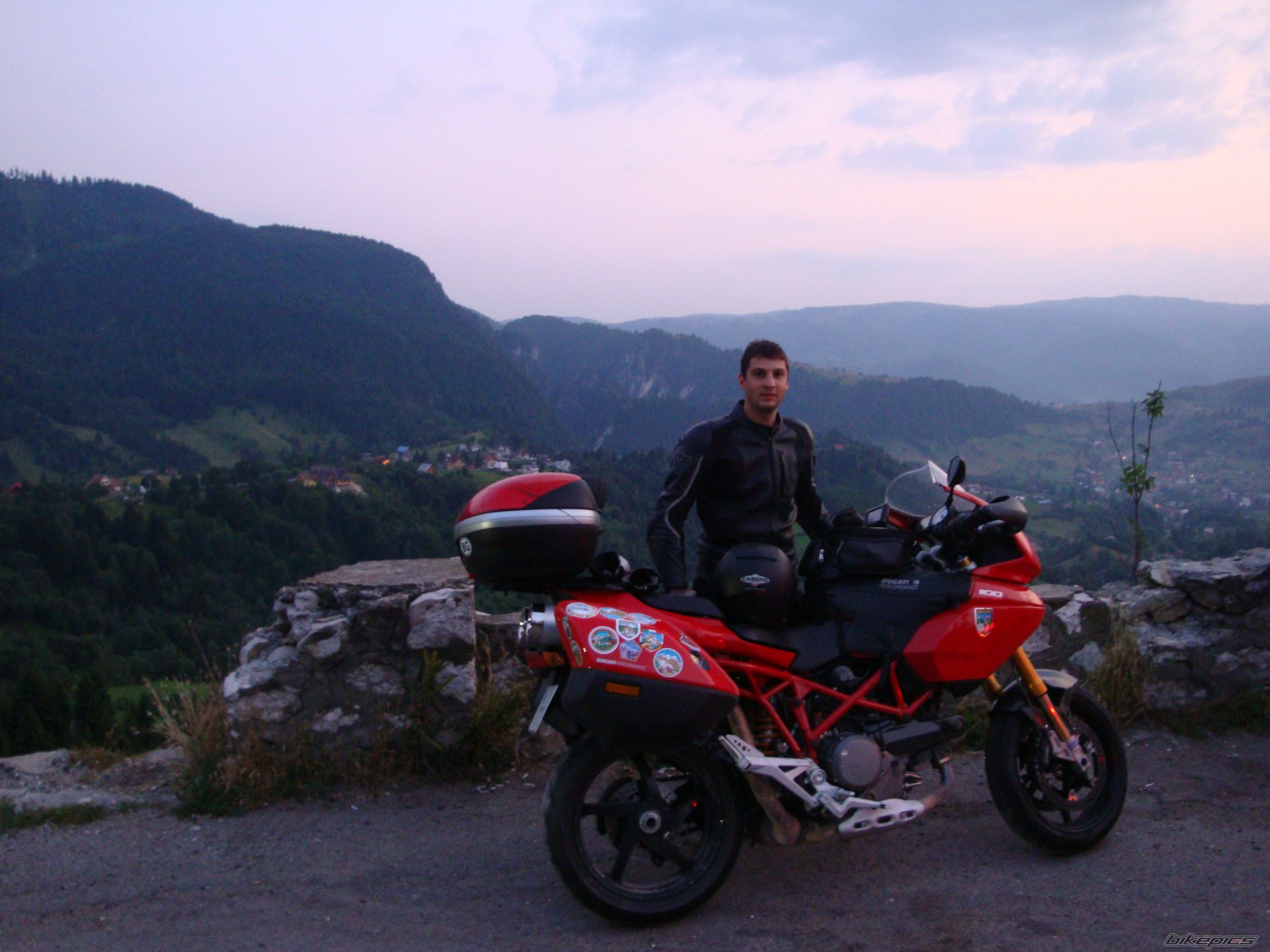 Photo 2243377