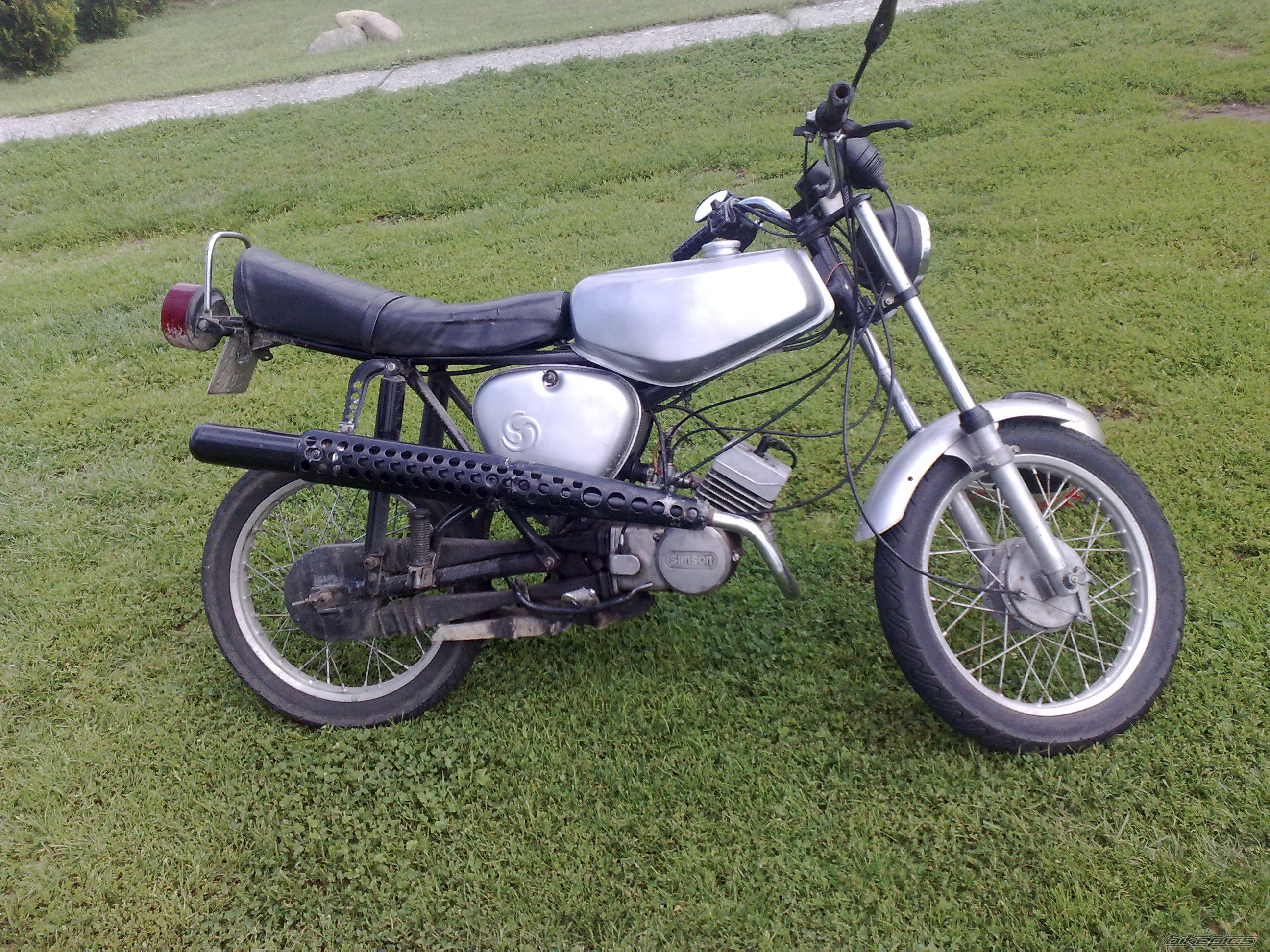 Photo 2243436