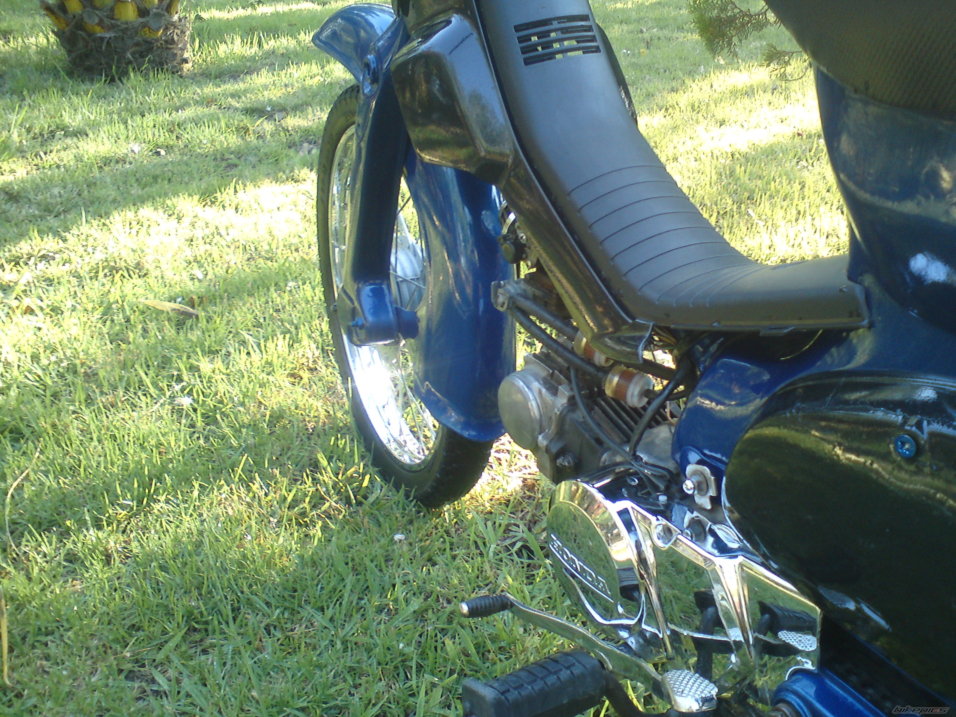 Photo 2243480