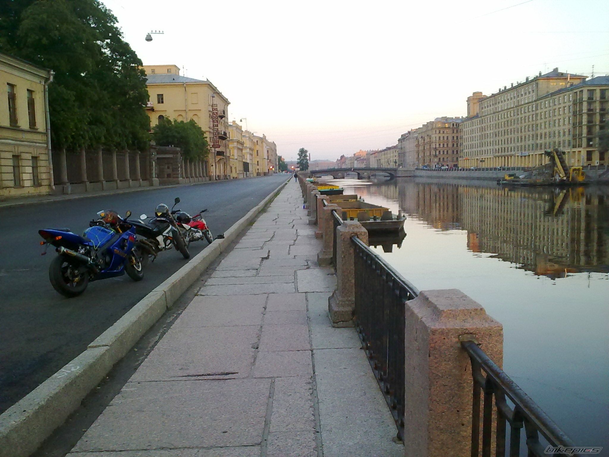 Photo 2243519