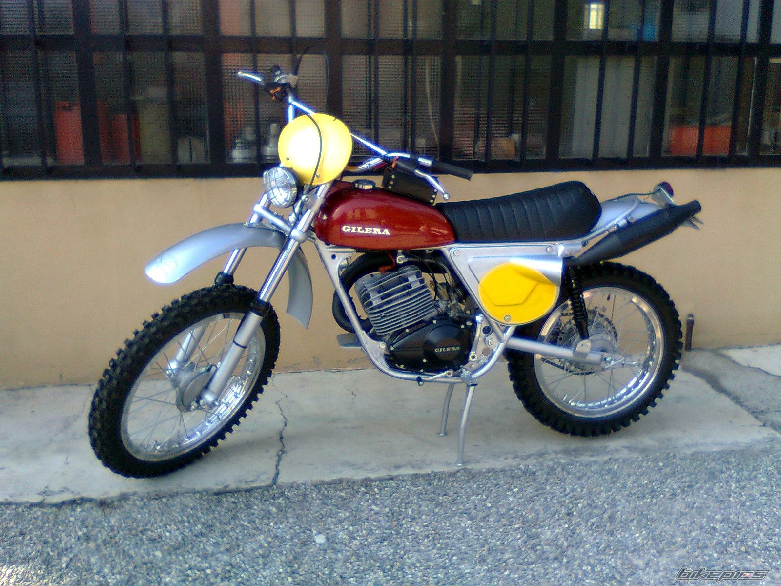Photo 2243642